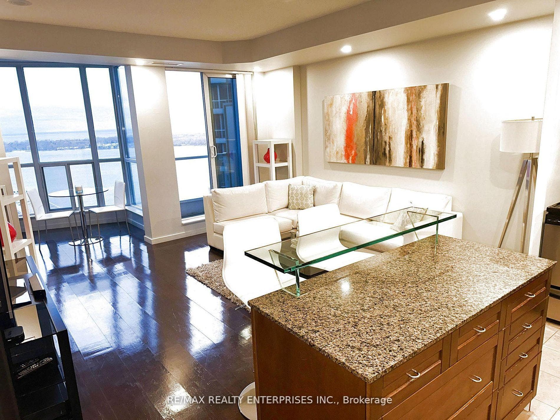 8 York Street 2710, Toronto, ON M5J 2Y2, Toronto C01 — photo 1