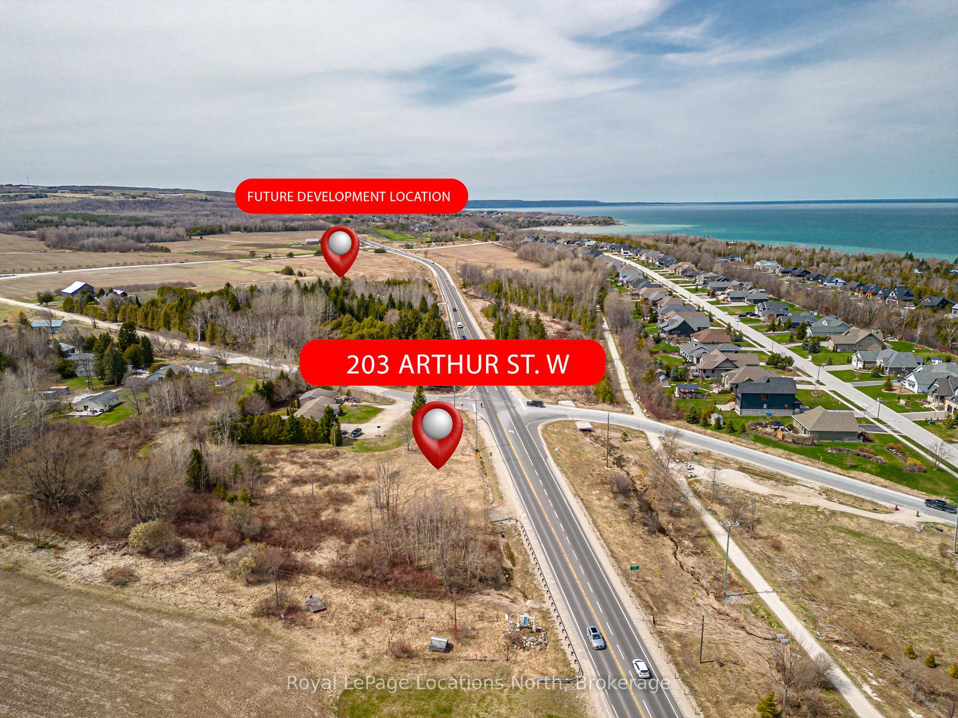 203 Arthur Street W, Blue Mountains, ON N0H 2P0, Blue Mountains — photo 1