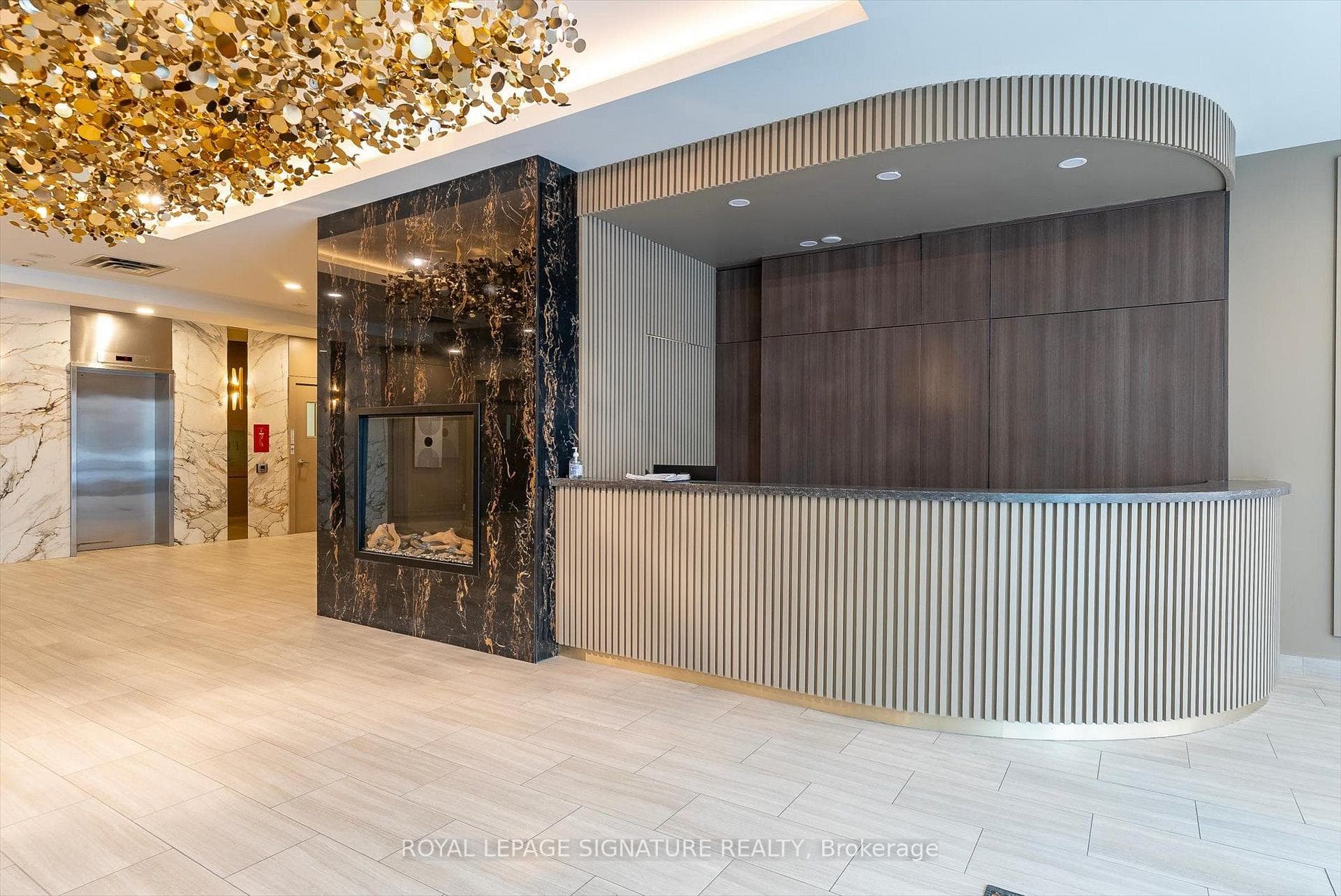 263 Wellington Street W 306, Toronto, ON M5V 3E6, Toronto C01 — фото 1