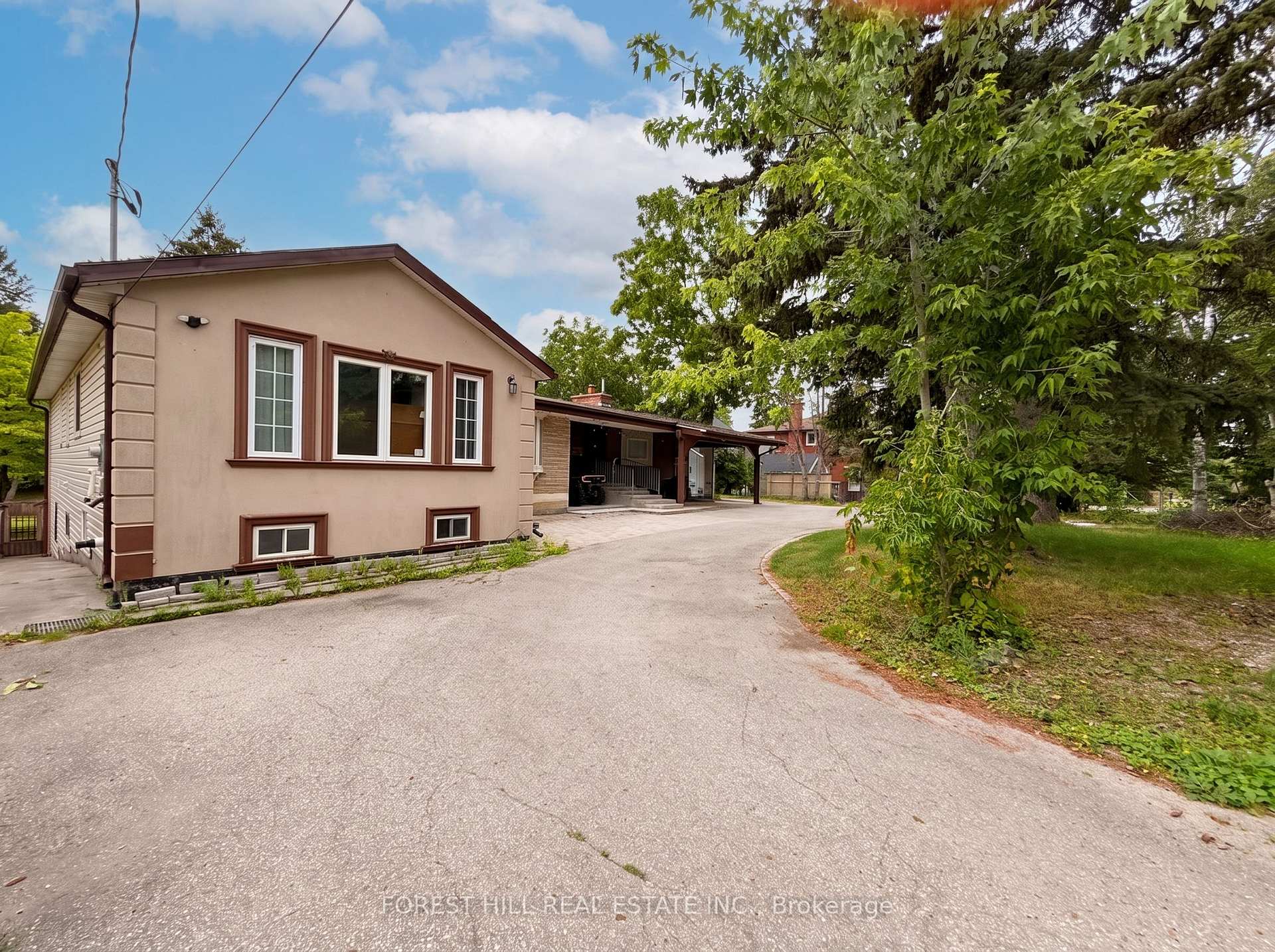 225 Carrville Road, Richmond Hill, ON L4C 6E4, Richmond Hill — photo 1