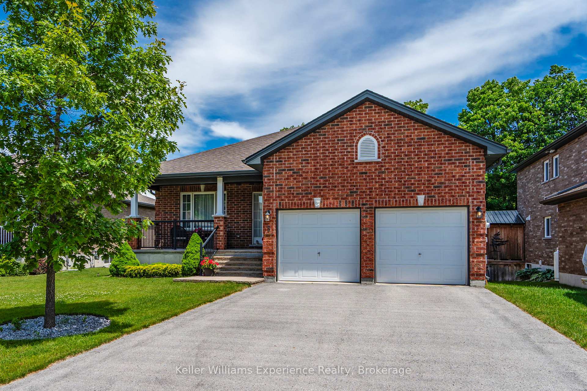 5 Sheppard Drive, Tay, ON L0K 2A0, Tay — photo 1