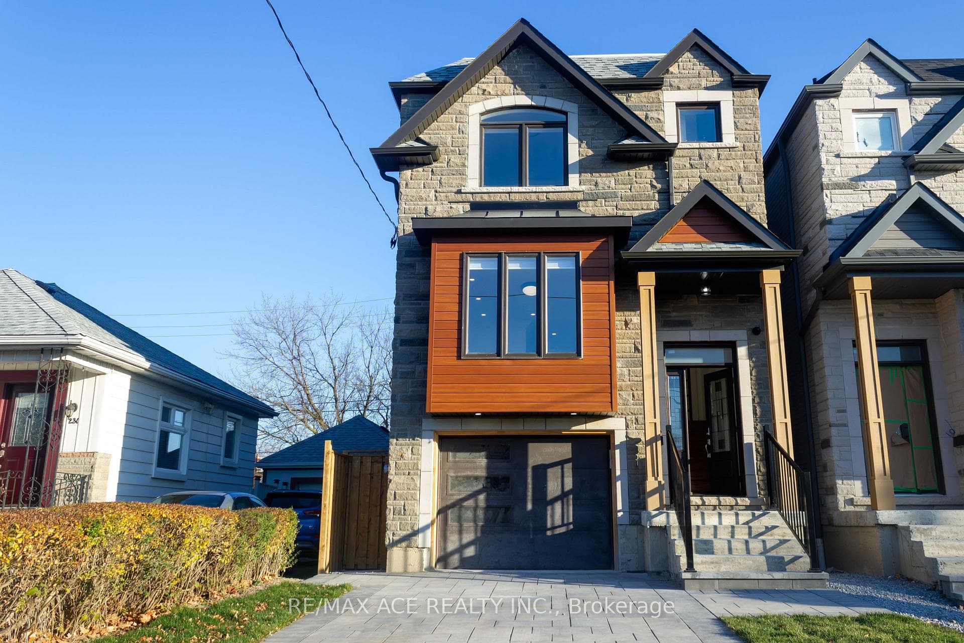 229B Mcintosh Street, Toronto, ON M1N 3Z2, Toronto E06 — photo 1
