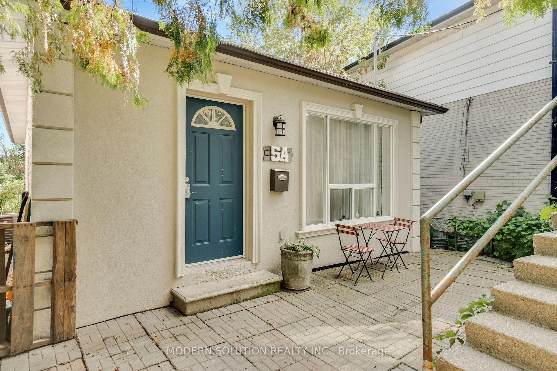 5A Dynevor Road, Toronto, ON M6E 3W7, Toronto W03 — photo 1