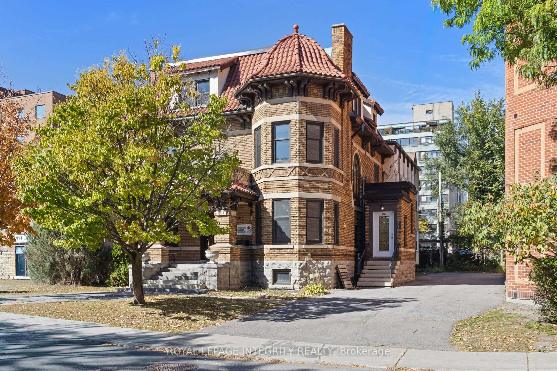 307 Gilmour Street, Ottawa Centre, ON K2P 0P7, Ottawa Centre — photo 1