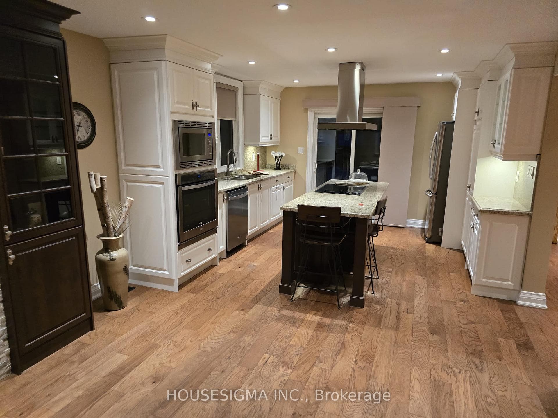 12020 Woodbine Avenue, Whitchurch-Stouffville, ON L4A 2K3, Whitchurch-Stouffville — photo 1