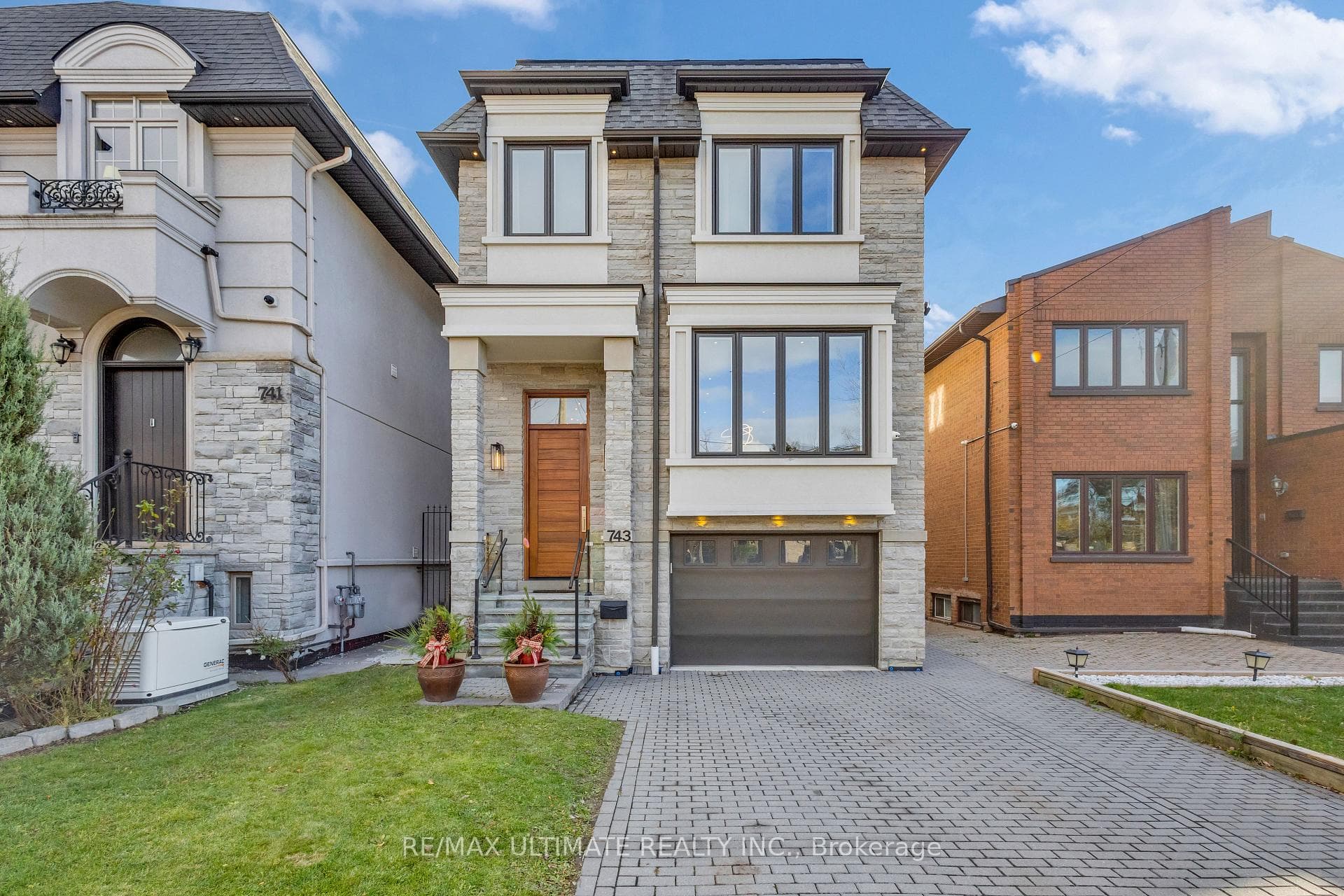 743 Glencairn Avenue, Toronto, ON M6B 1Z9, Toronto C04 — photo 1