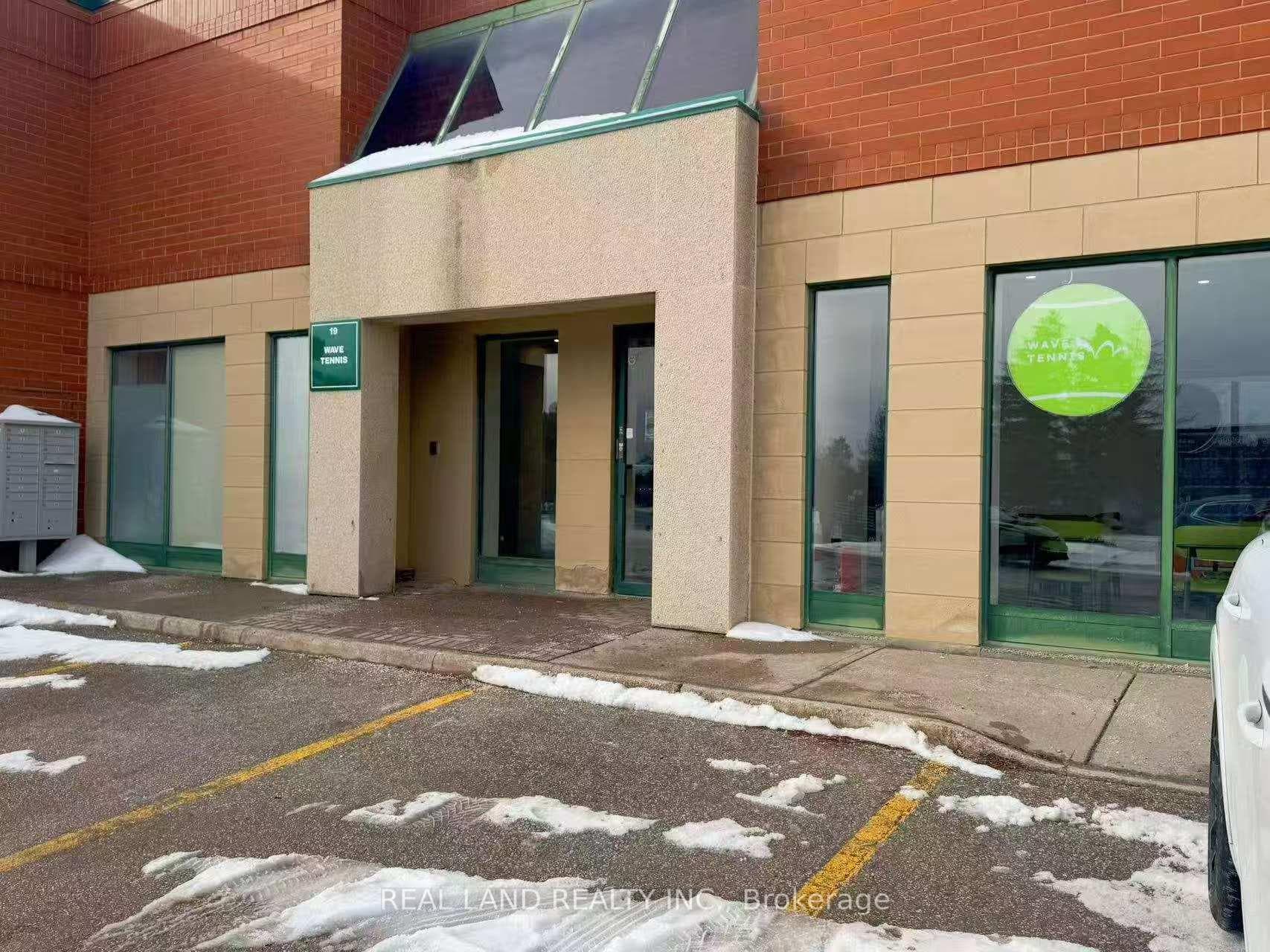180 Trowers Road S, Vaughan, ON L4L 8A6, Vaughan — photo 1