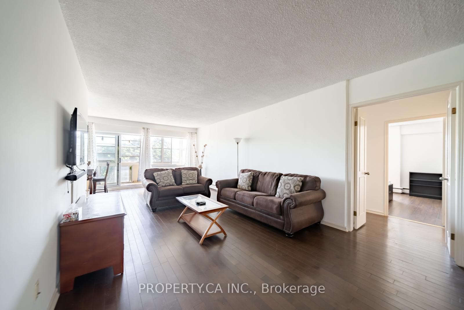 45 Westmount Road N 404, Waterloo, ON N2L 2R3, Waterloo — photo 1