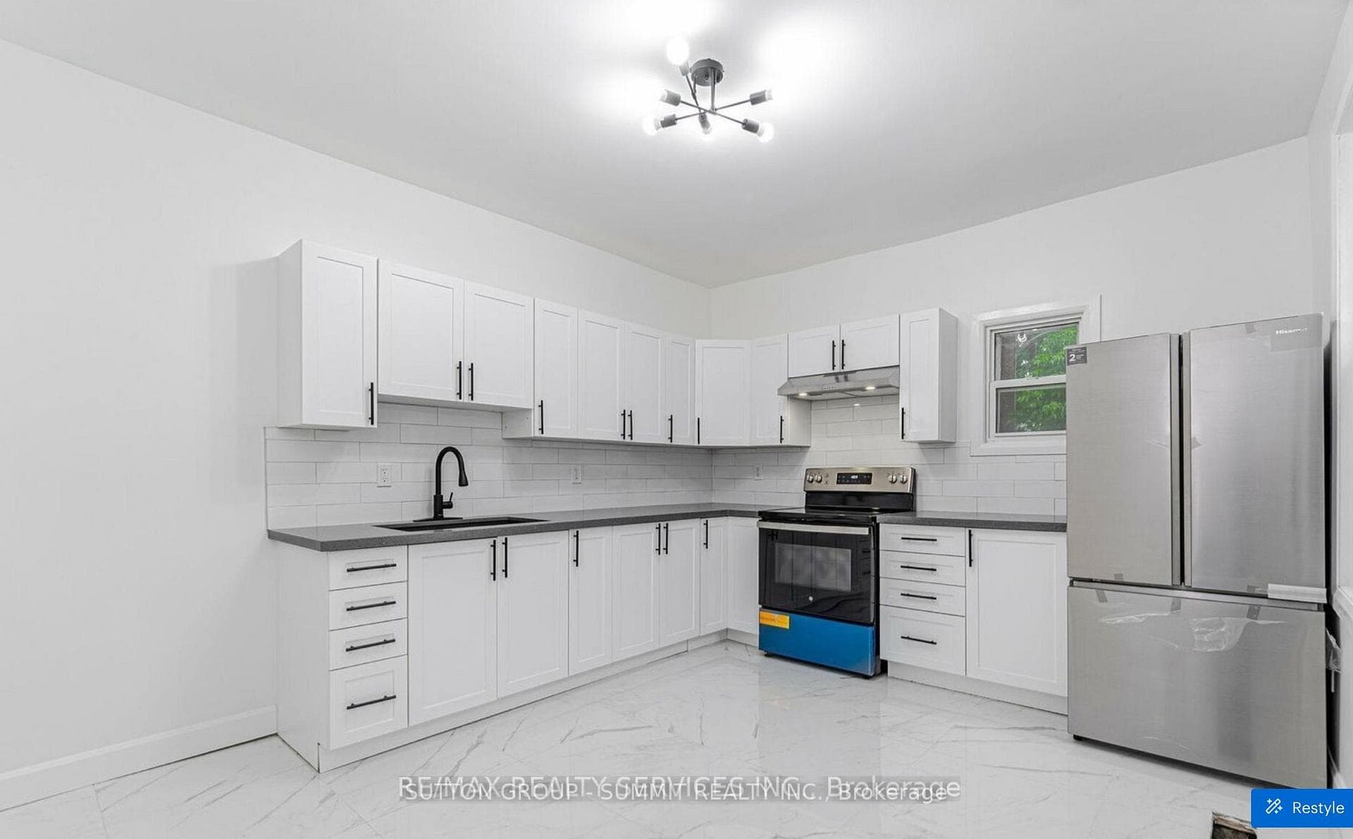 439 Ferguson Avenue N, Hamilton, ON L8L 4Z1, Hamilton — photo 1