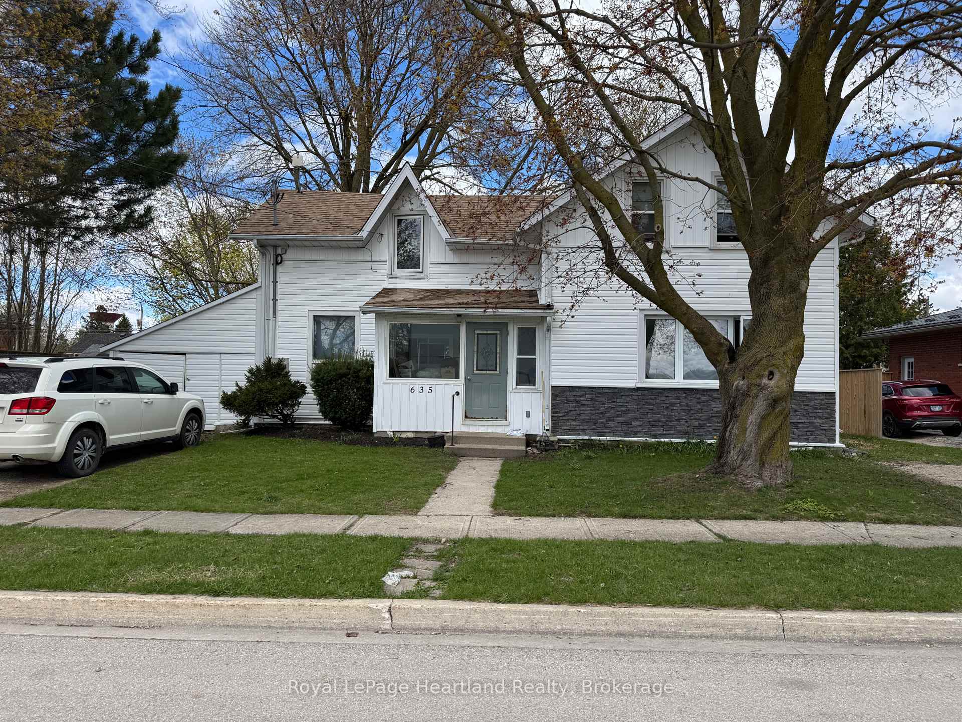 635 Yonge Street, Minto, ON N0G 2P0, Minto — photo 1