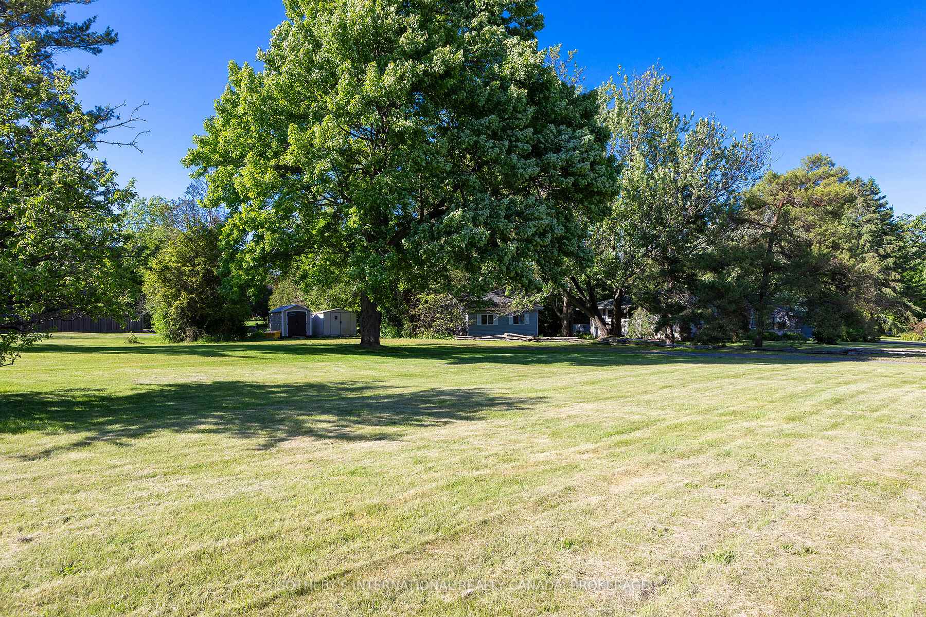 4 Starr Place, Kingston, ON K7L 4V1, Kingston — photo 1