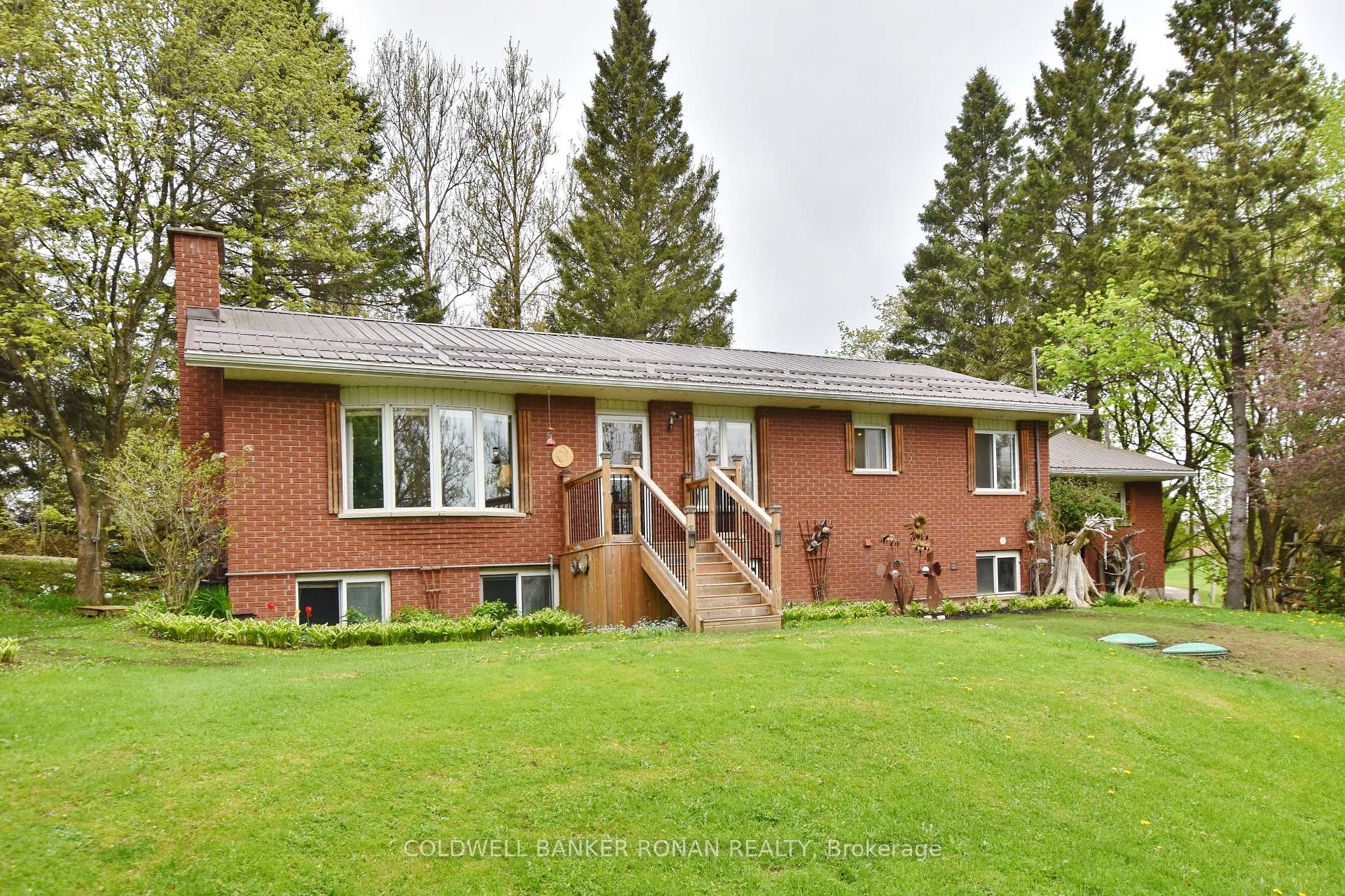 110 Old Highway 4, Grey Highlands, ON N0C 1E0, Grey Highlands — photo 1
