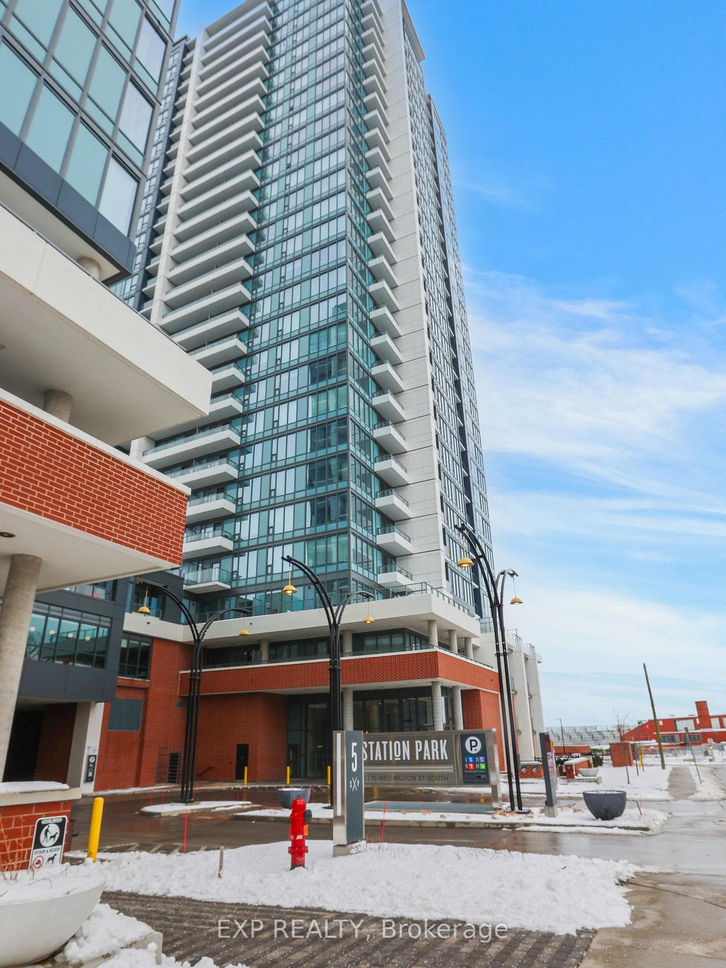 15 Wellington Street S 708, Kitchener, ON N2G 0E4, Kitchener — photo 1