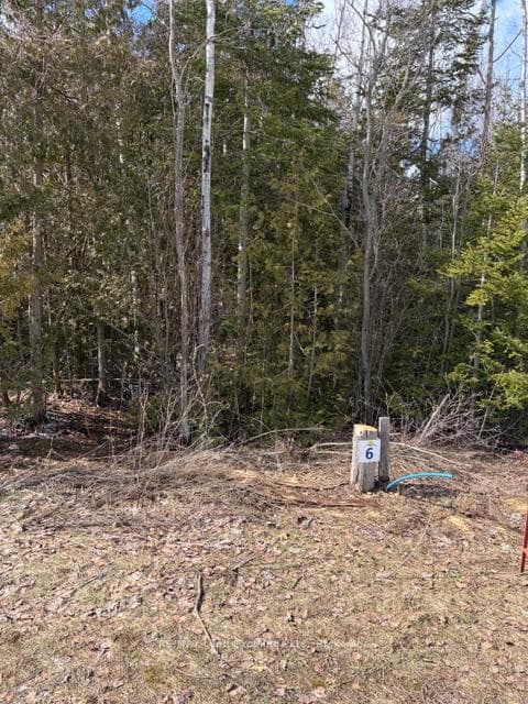 11 Lakeside Woods Crescent, Saugeen Shores, ON N0H 2C0, Saugeen Shores — photo 1