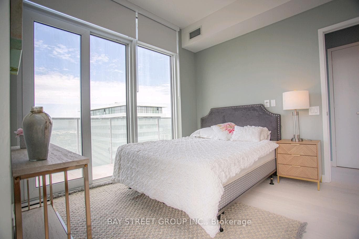 3883 Quartz Road 6013, Mississauga, ON L5B 0M4