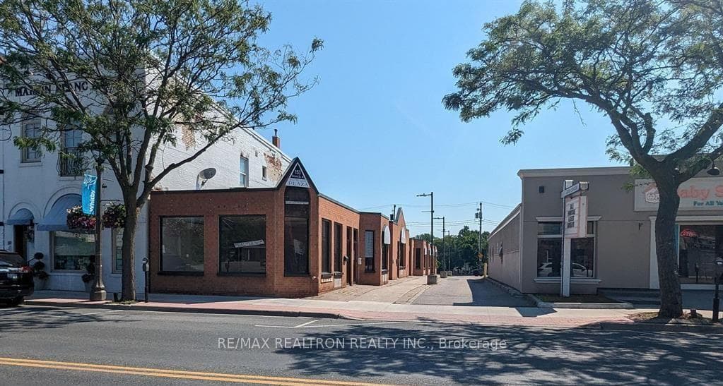 153 Brock Street N 7, Whitby, ON L1N 4H3, Whitby — photo 1