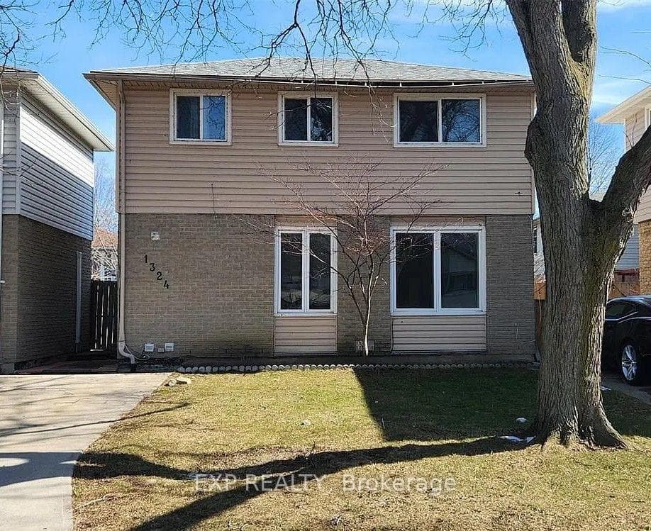 1324 Copperfield Place, Out of Area, ON N8S 4G9, Out of Area — photo 1