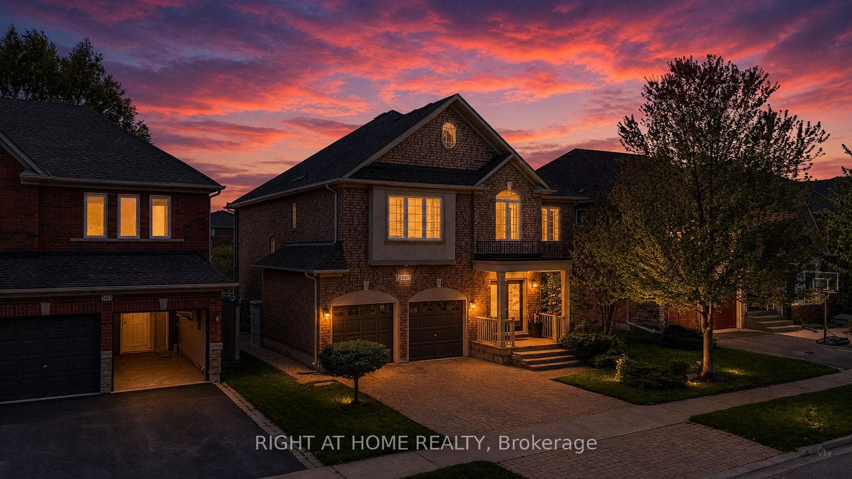 2461 Whistling Springs Crescent, Oakville, ON L6M 5G4