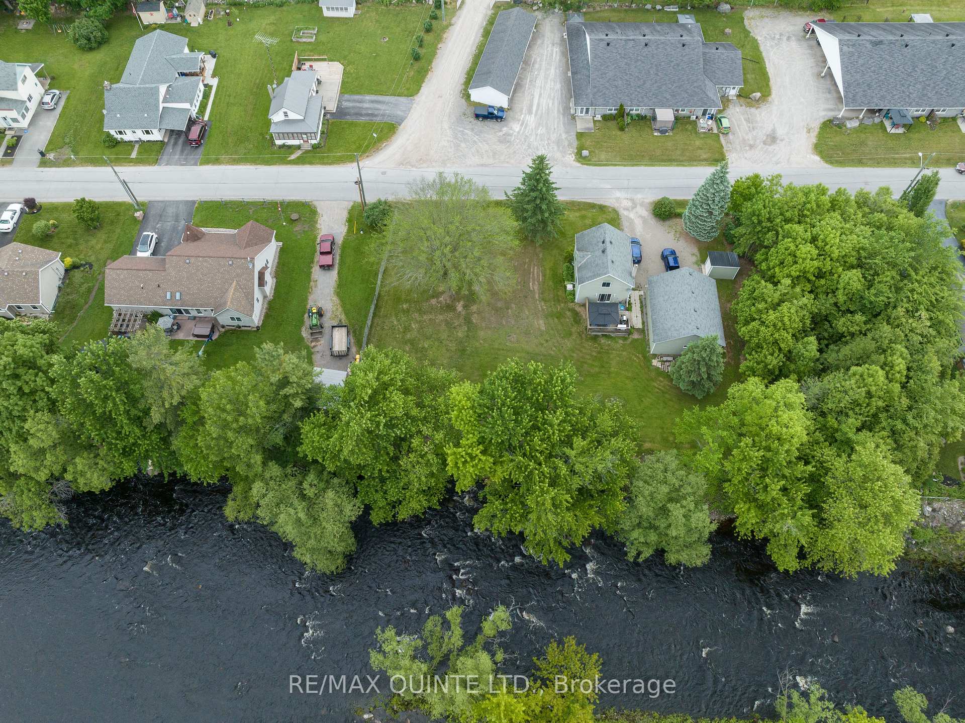 210 Alexander Street, Tweed, ON K0K 3J0, Tweed — photo 1