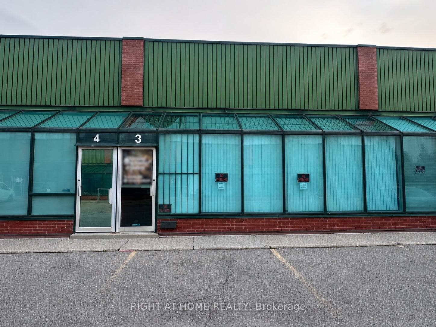 85 West Wilmot Street 3, Richmond Hill, ON L4B 1K7, Richmond Hill — photo 1