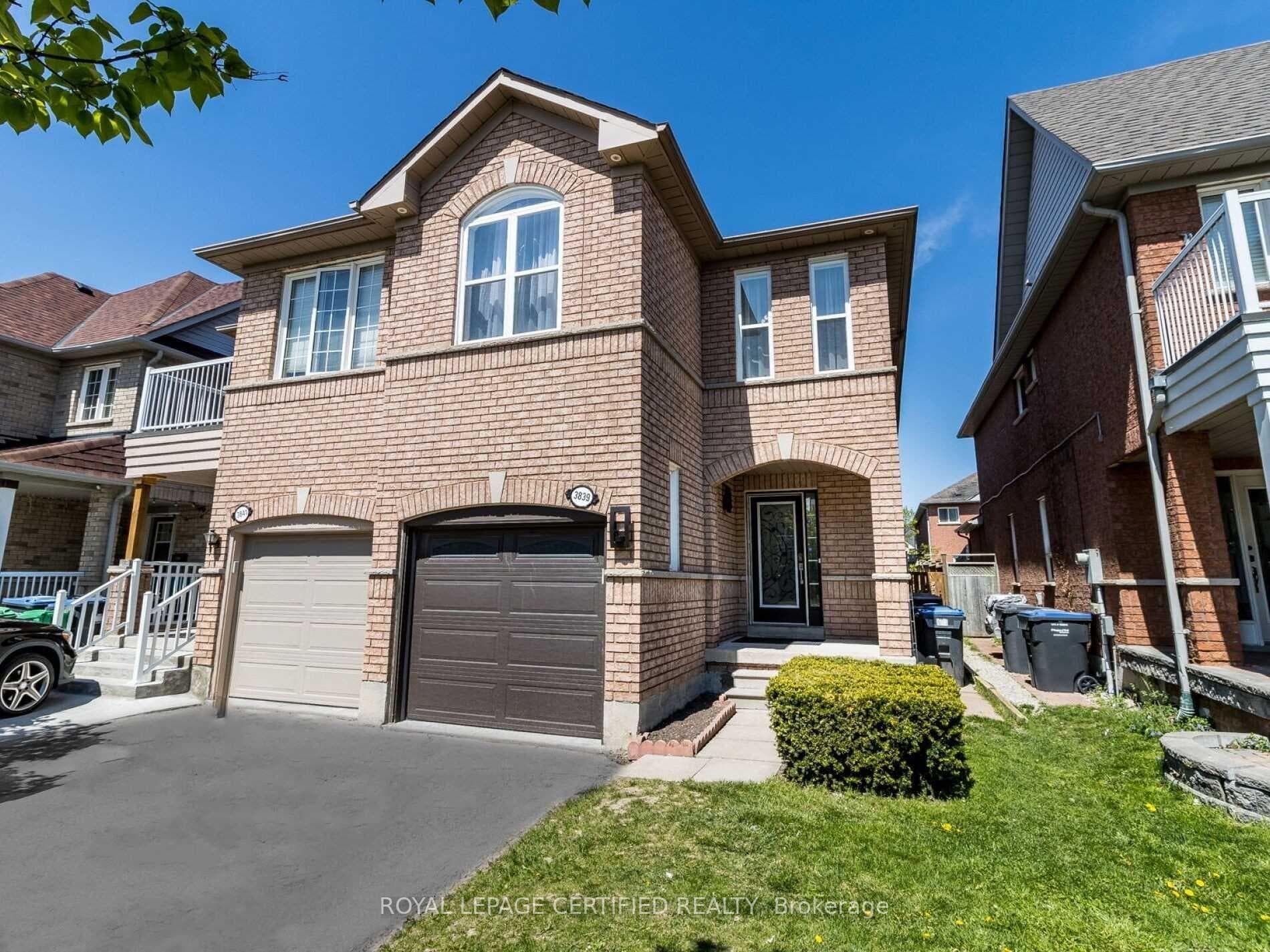 3839 Manatee Way, Mississauga, ON L5M 6Y1