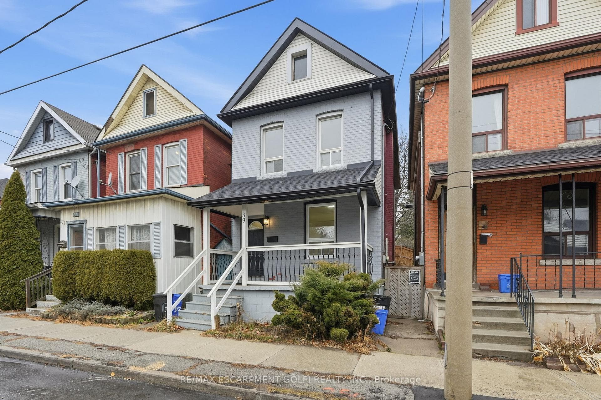 39 Burlington Street E, Hamilton, ON L8L 4G3, Hamilton — photo 1