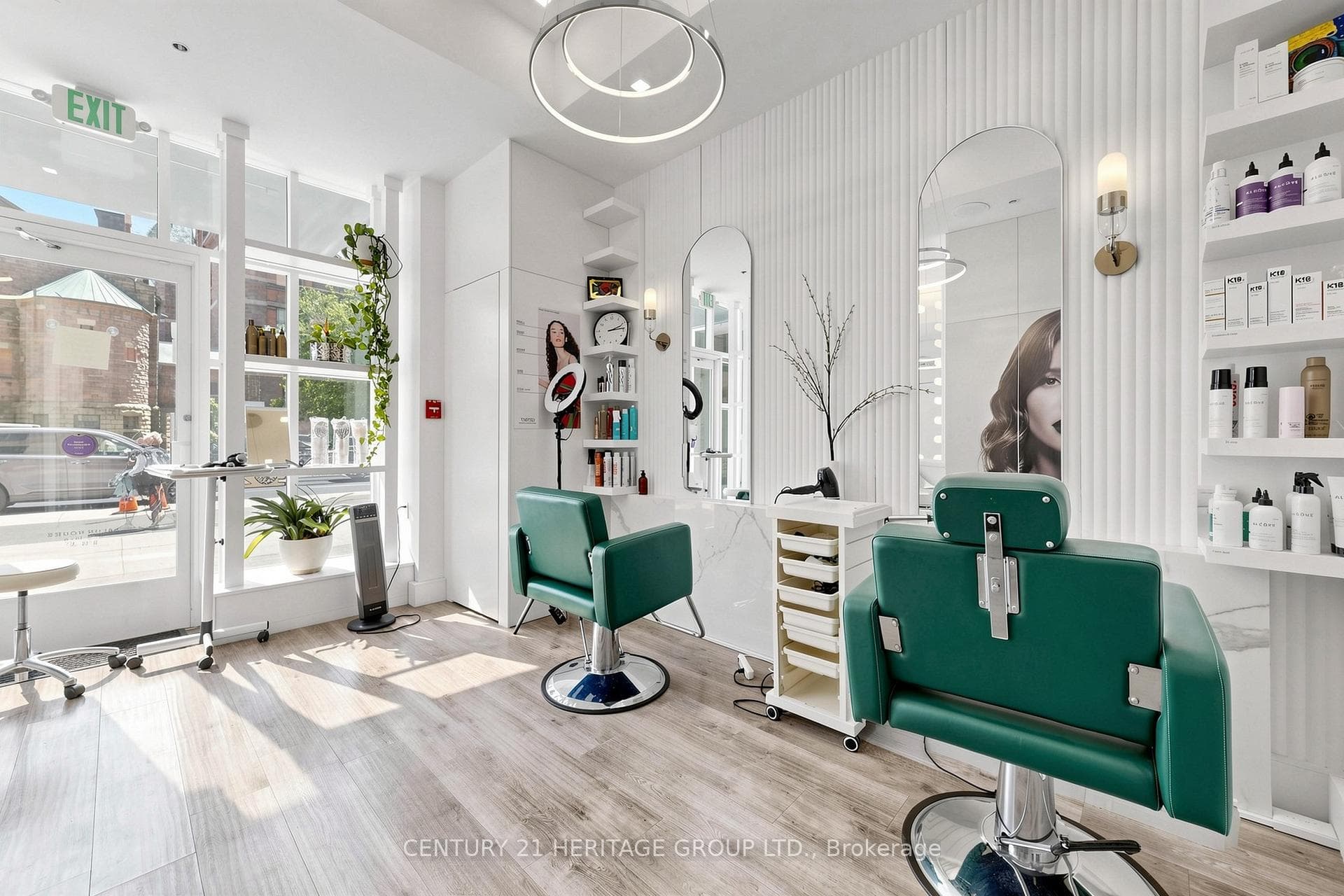 220 Bloor Street W, Toronto, ON M6S 1N4, Toronto C02 — photo 1
