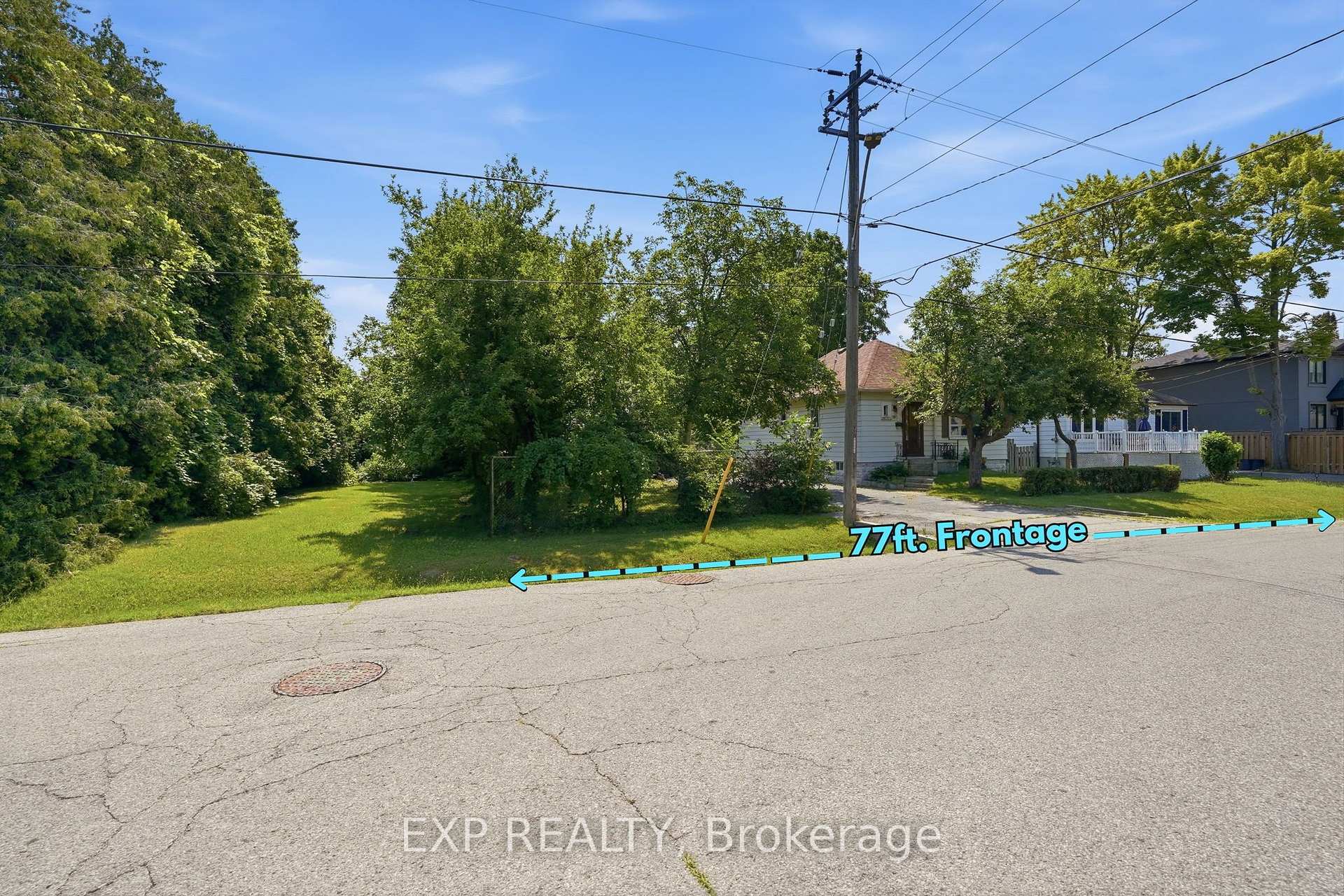 188 Troy Street, Mississauga, ON L5G 1S7, Mississauga — photo 1