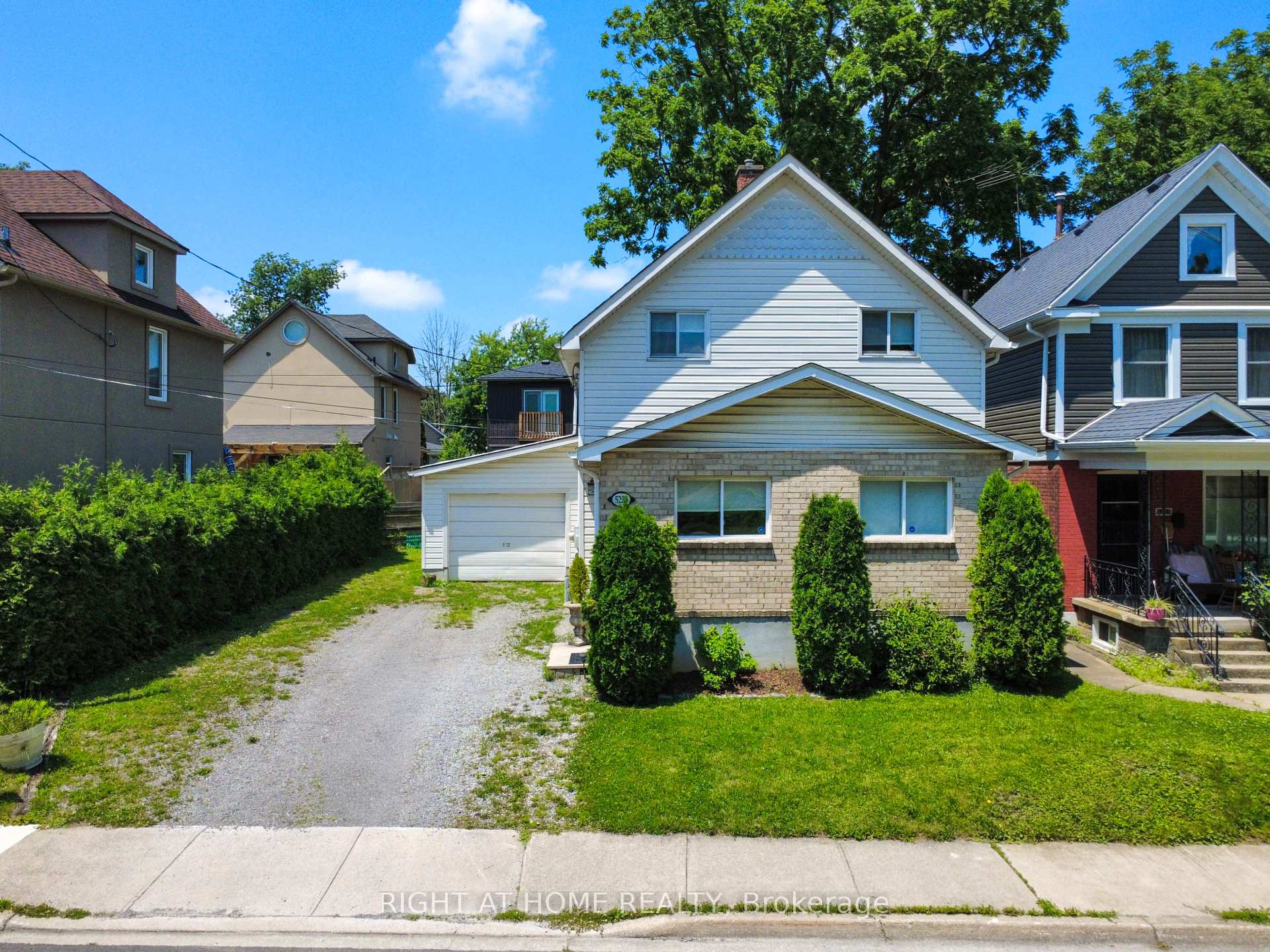 5223 Palmer Avenue, Niagara Falls, ON L2E 3T9, Niagara Falls — photo 1