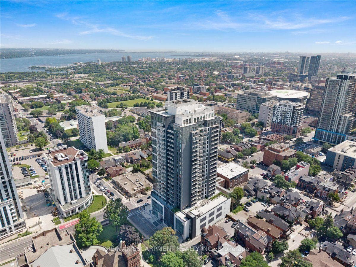 15 Queen Street S 2309, Hamilton, ON L8P 3R6, Hamilton — photo 1