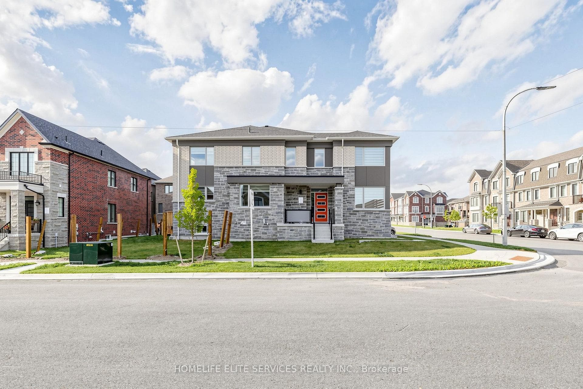 3238 Brigadier Avenue, Pickering, ON L1X 0N4, Pickering — photo 1