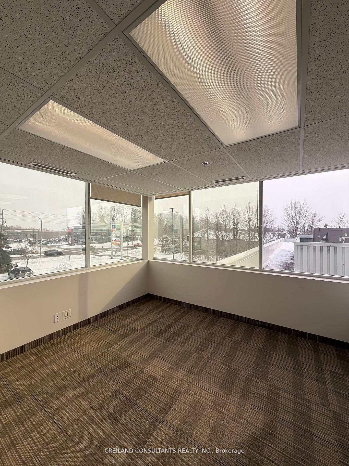 1 Rossland Road W 208A, Ajax, ON L1Z 1Z2, Ajax — photo 1