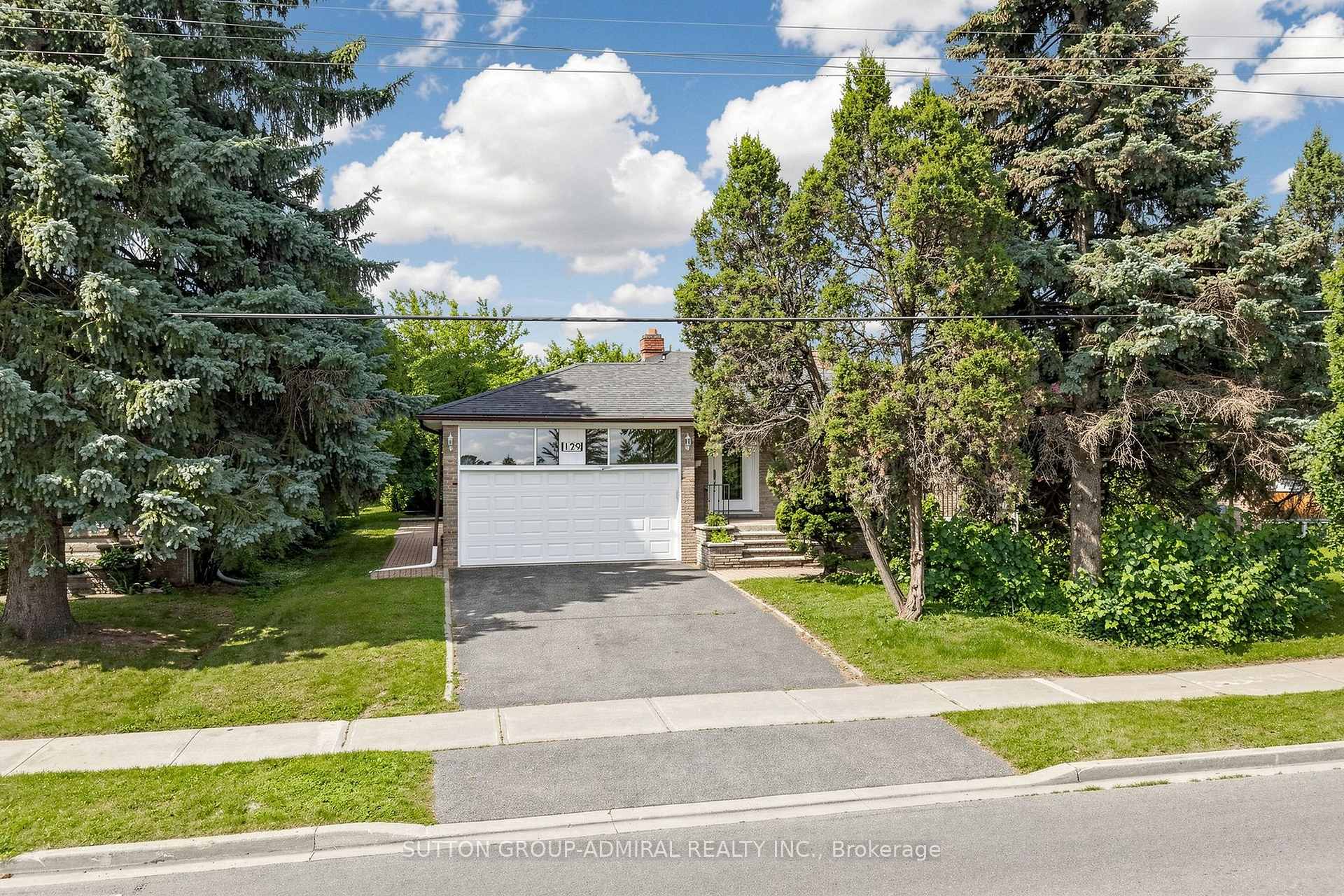 129 Crestwood Road, Vaughan, ON L4J 1A7, Vaughan — photo 1