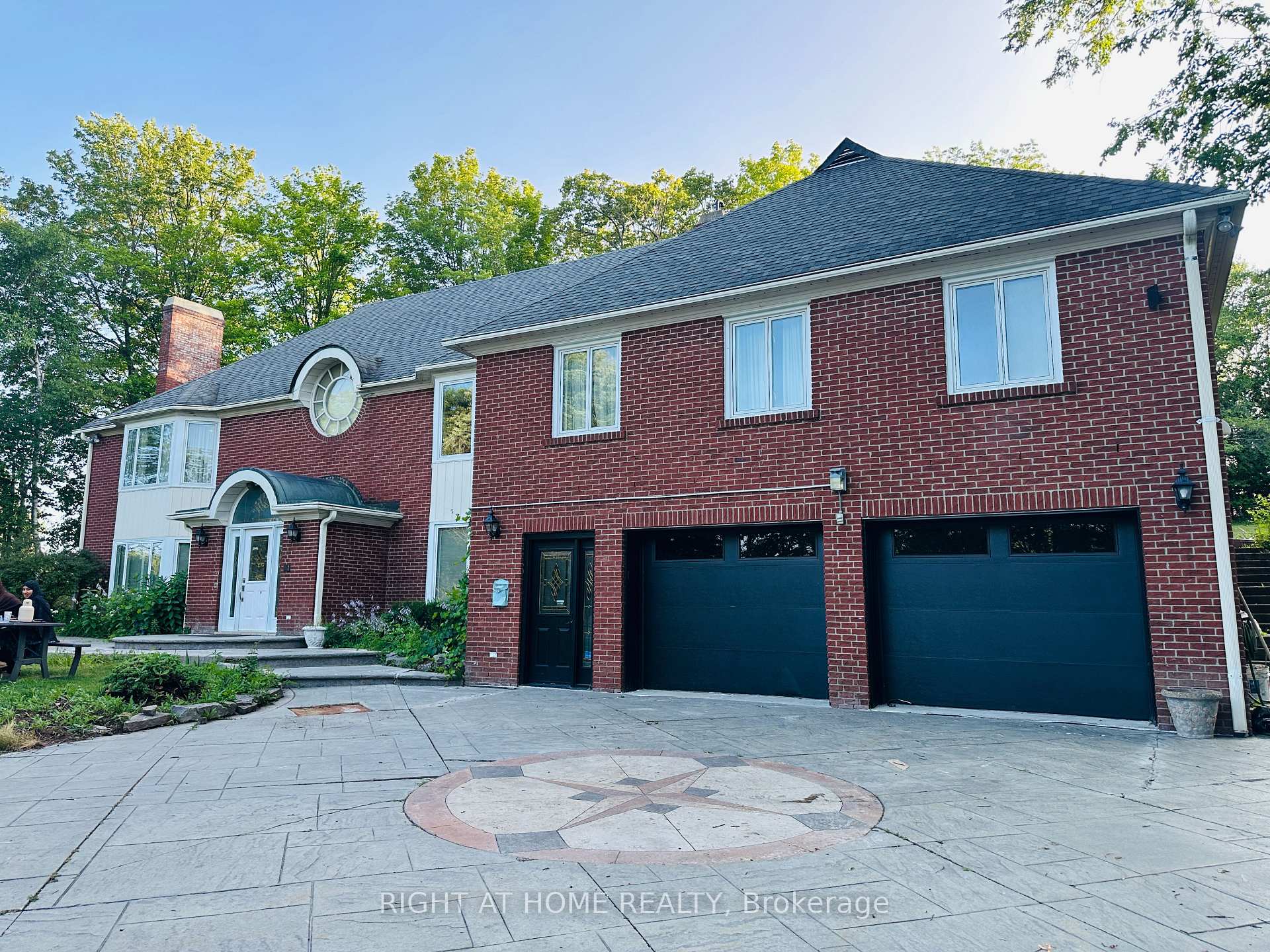 12 Keily Crescent E, Caledon, ON L7E 0R4, Caledon — photo 1