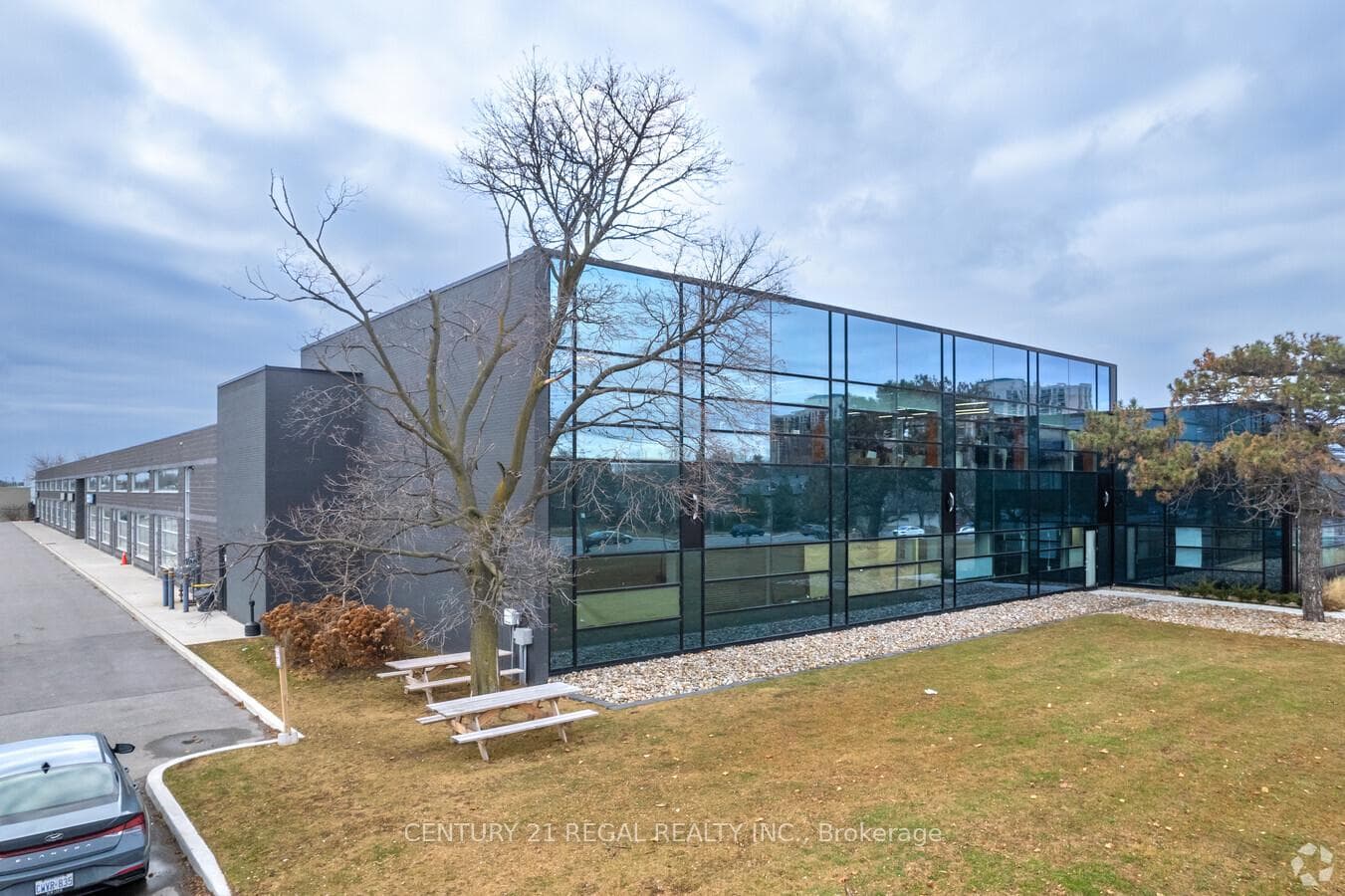 1550 Birchmount Road 205, Toronto, ON M1P 2H1, Toronto E04 — photo 1