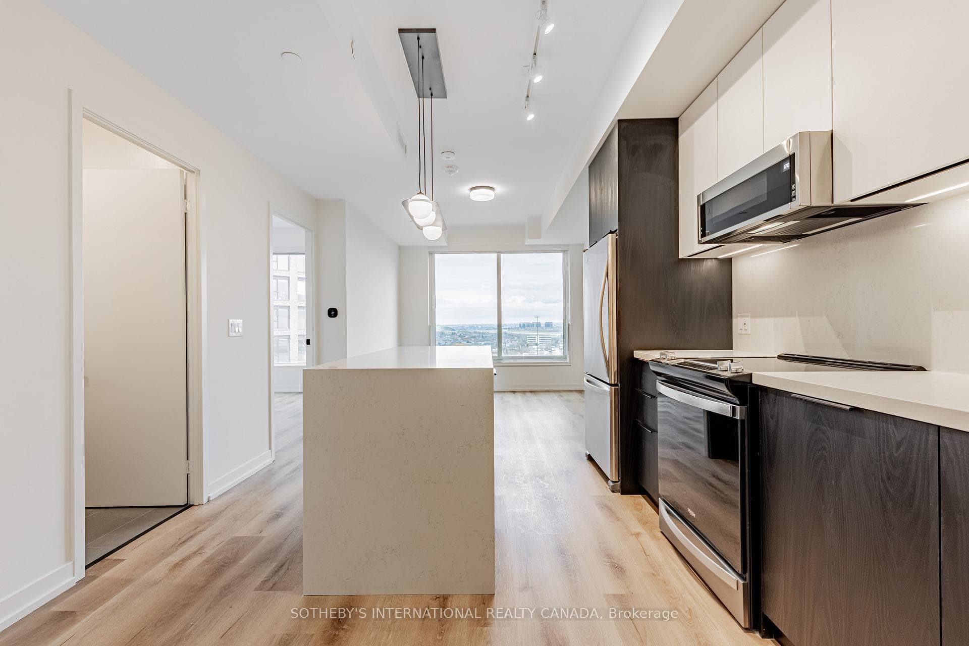 5 York Garden Way 505, Toronto, ON M6A 2V1, Toronto W04 — photo 1