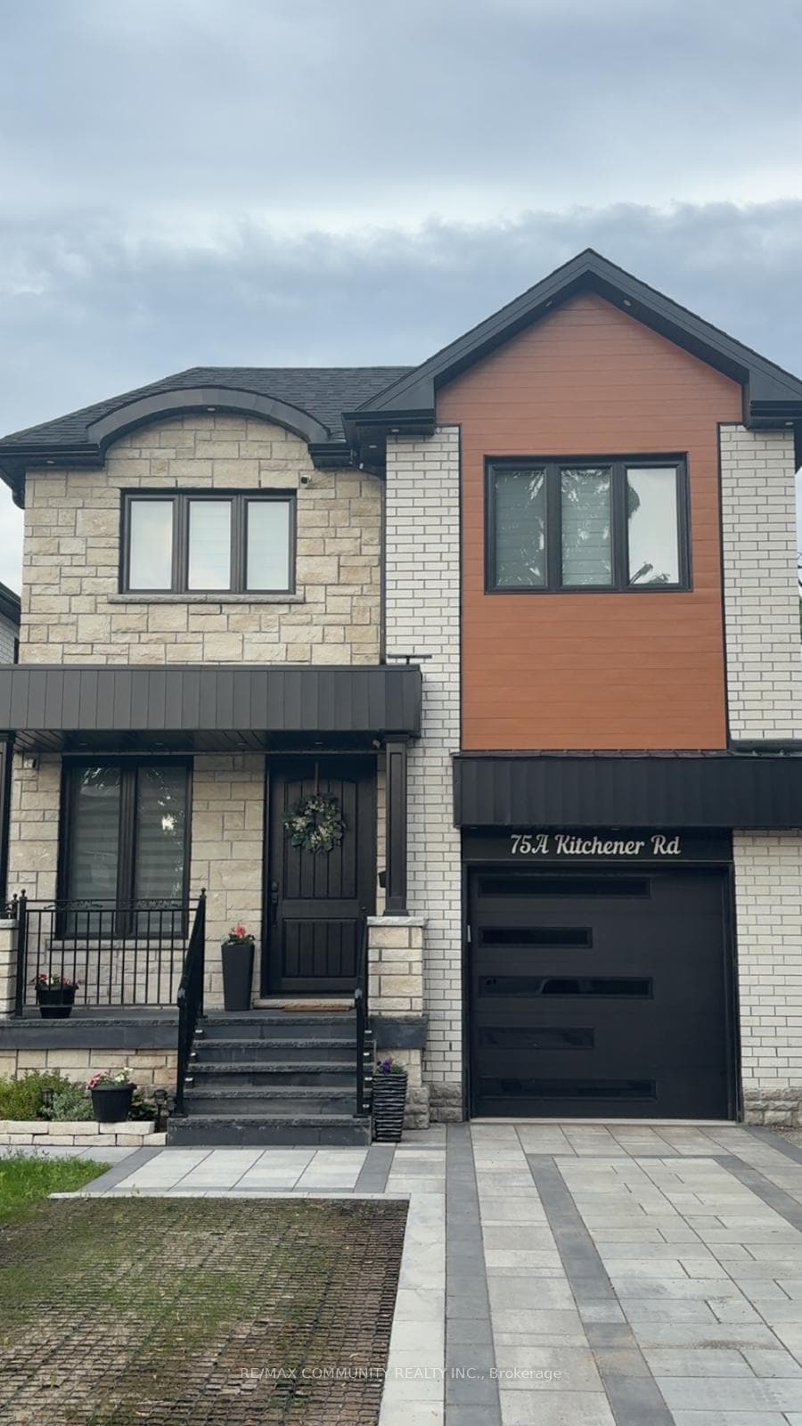 75A Kitchener Road, Toronto, ON M1E 2X6, Toronto E10 — photo 1