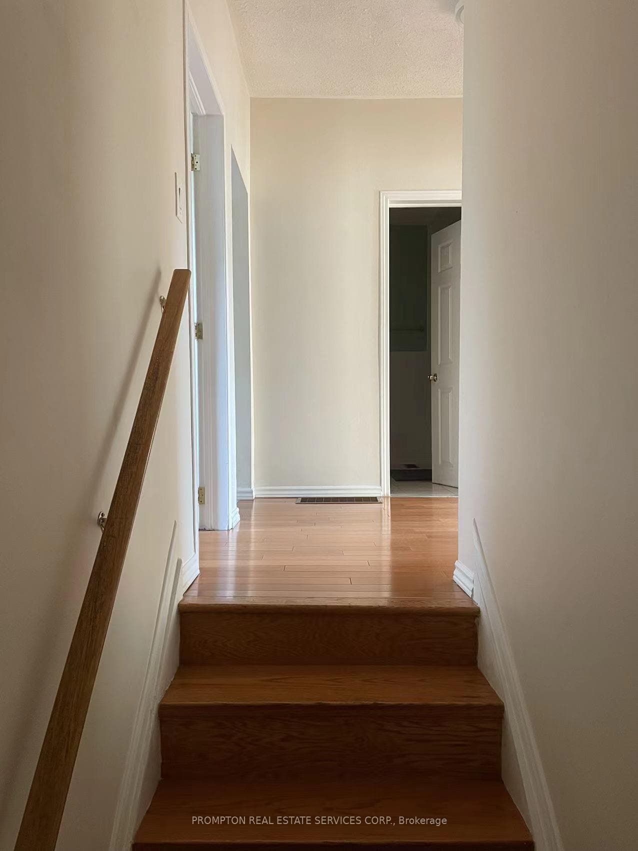 763 Dundas Street W, Toronto, ON M6J 1T9, Toronto C01 — photo 1