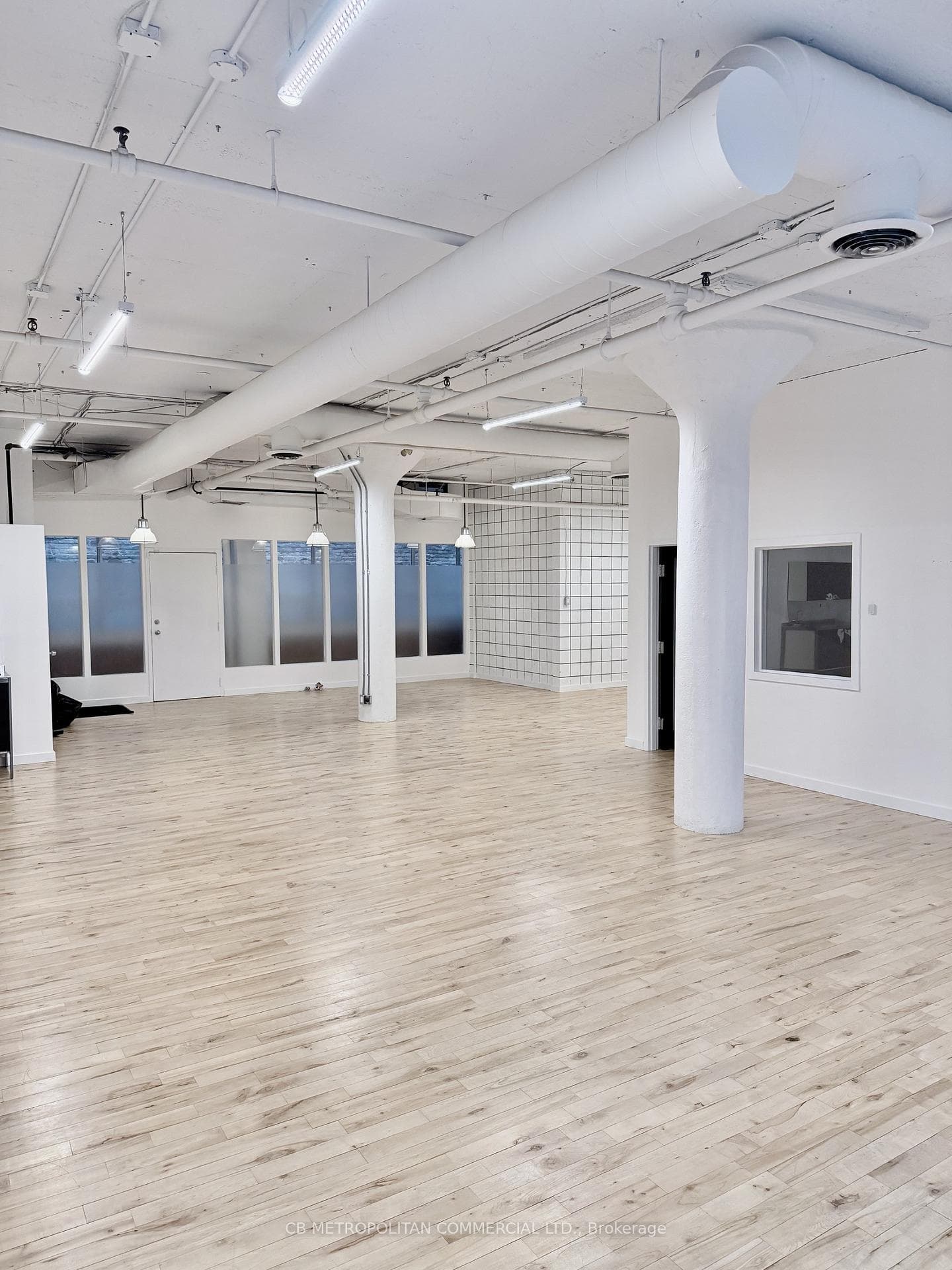 626 King Street W 203, Toronto, ON M5V 1M5, Toronto C01 — photo 1