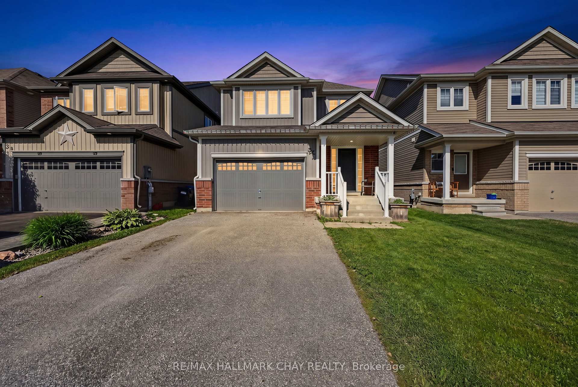 32 Jones Street, New Tecumseth, ON L9R 0R5, New Tecumseth — photo 1