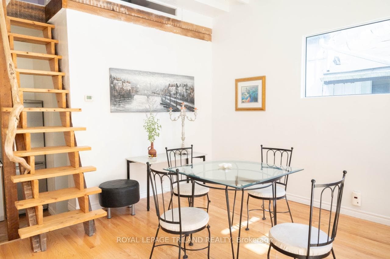 225 Wellington Street, London East, ON N6B 2L2, London East — photo 1