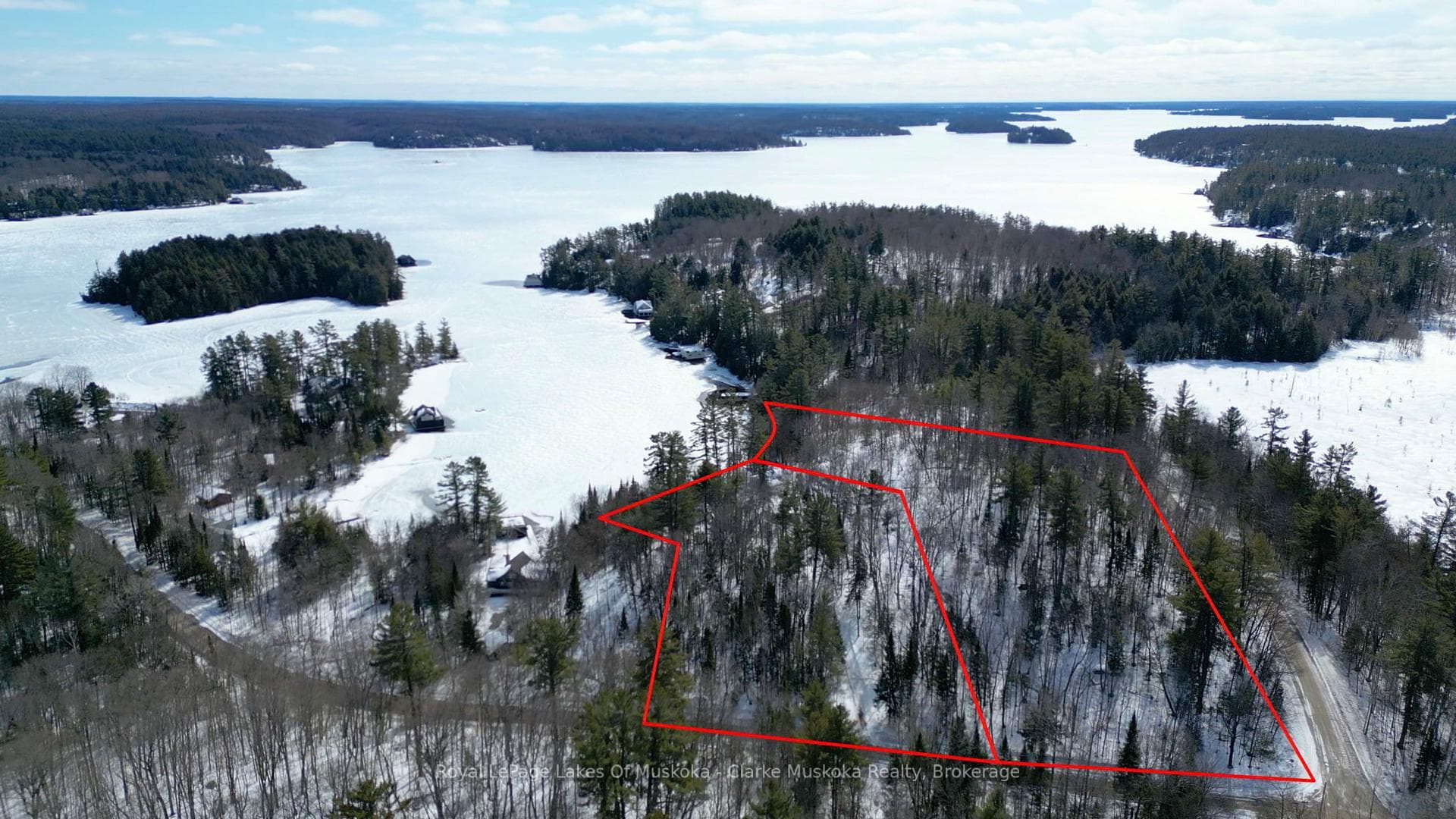 250 Clear Lake Road, Seguin, ON P2A 2W8, Seguin — photo 1