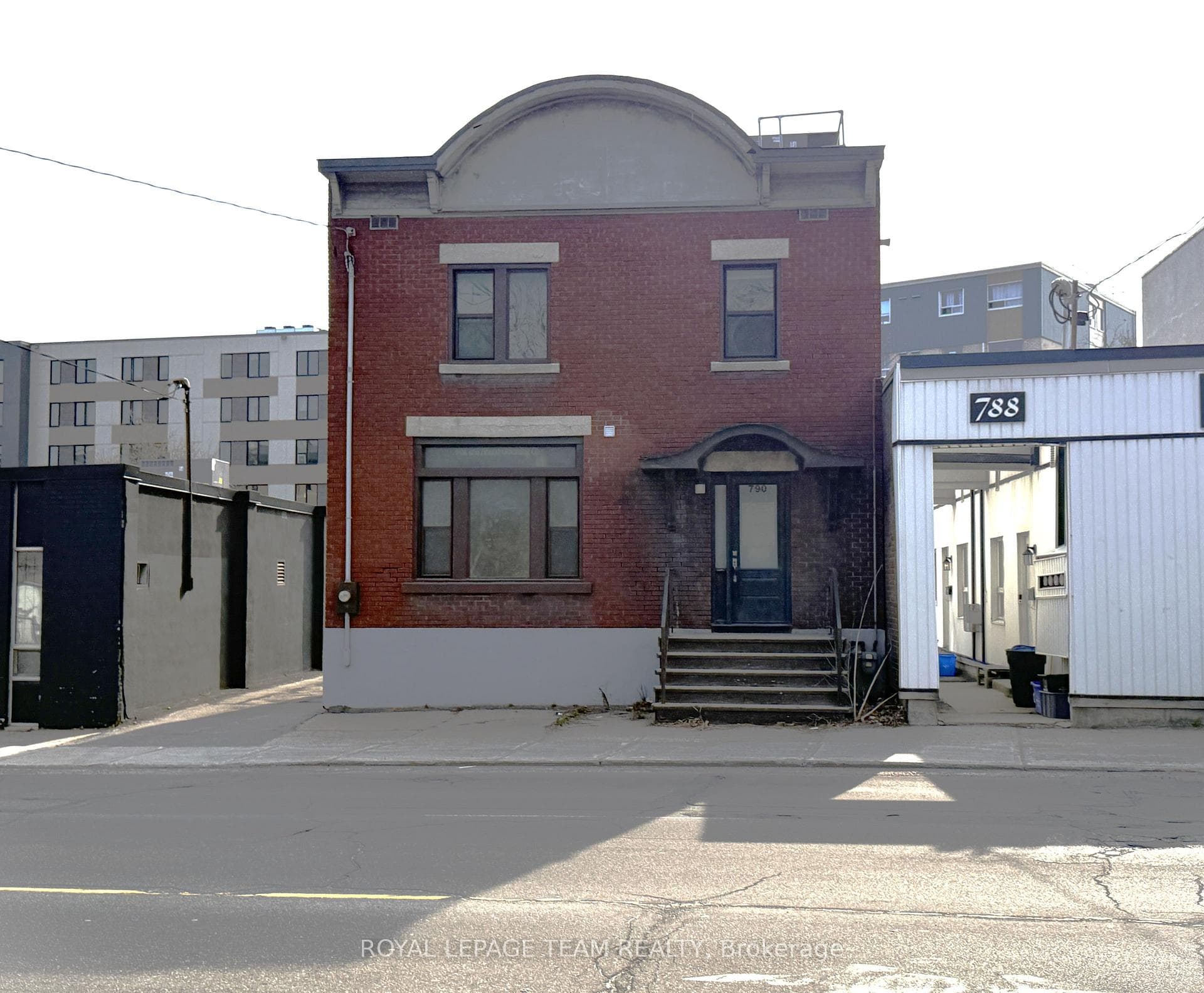 790 Bronson Avenue, Dows Lake - Civic Hospital and Area, ON K1S 4G4, Dows Lake - Civic Hospital and Area — photo 1