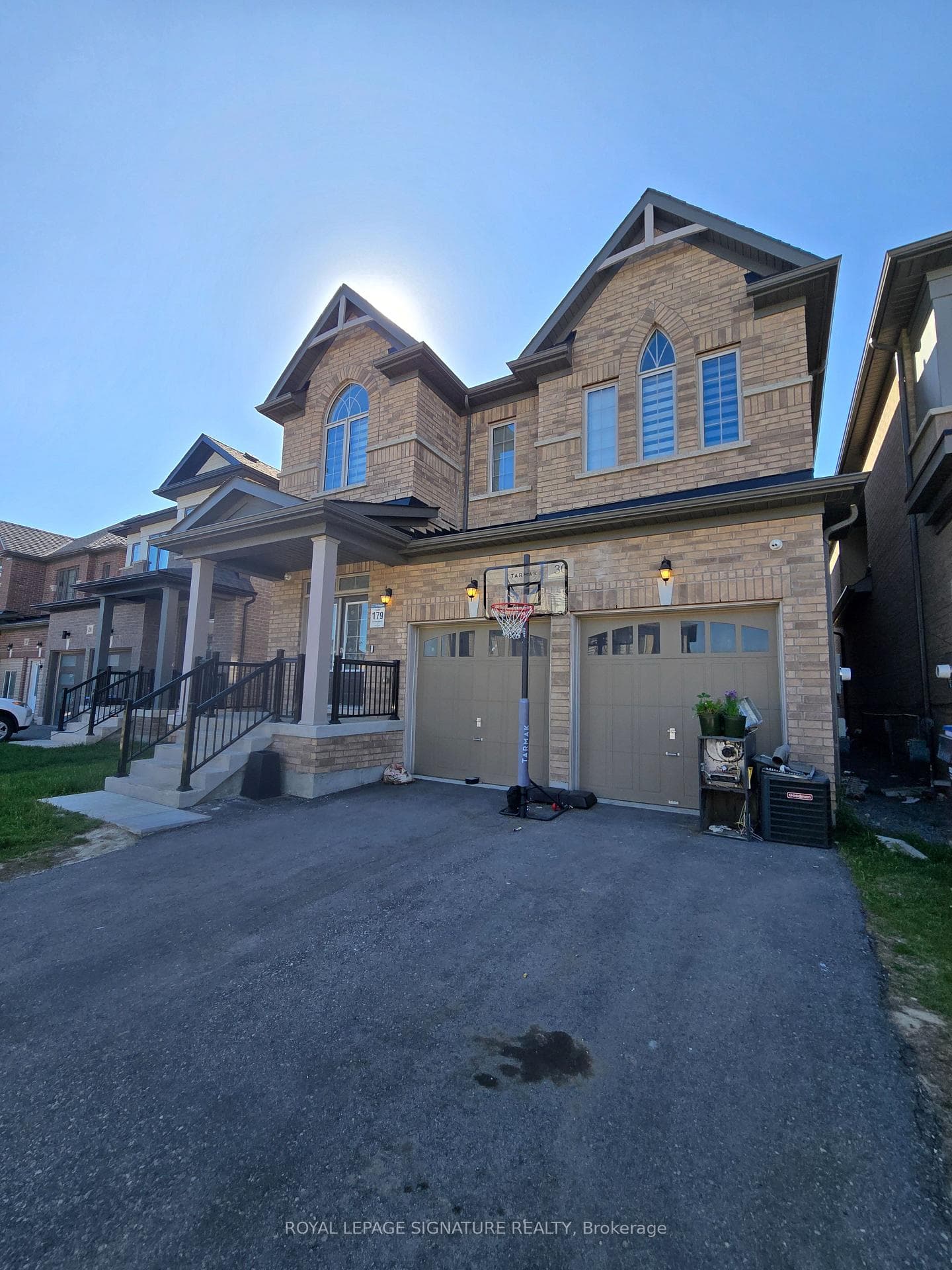 30 Spinland Street, Caledon, ON L7C 1Z9, Caledon — photo 1
