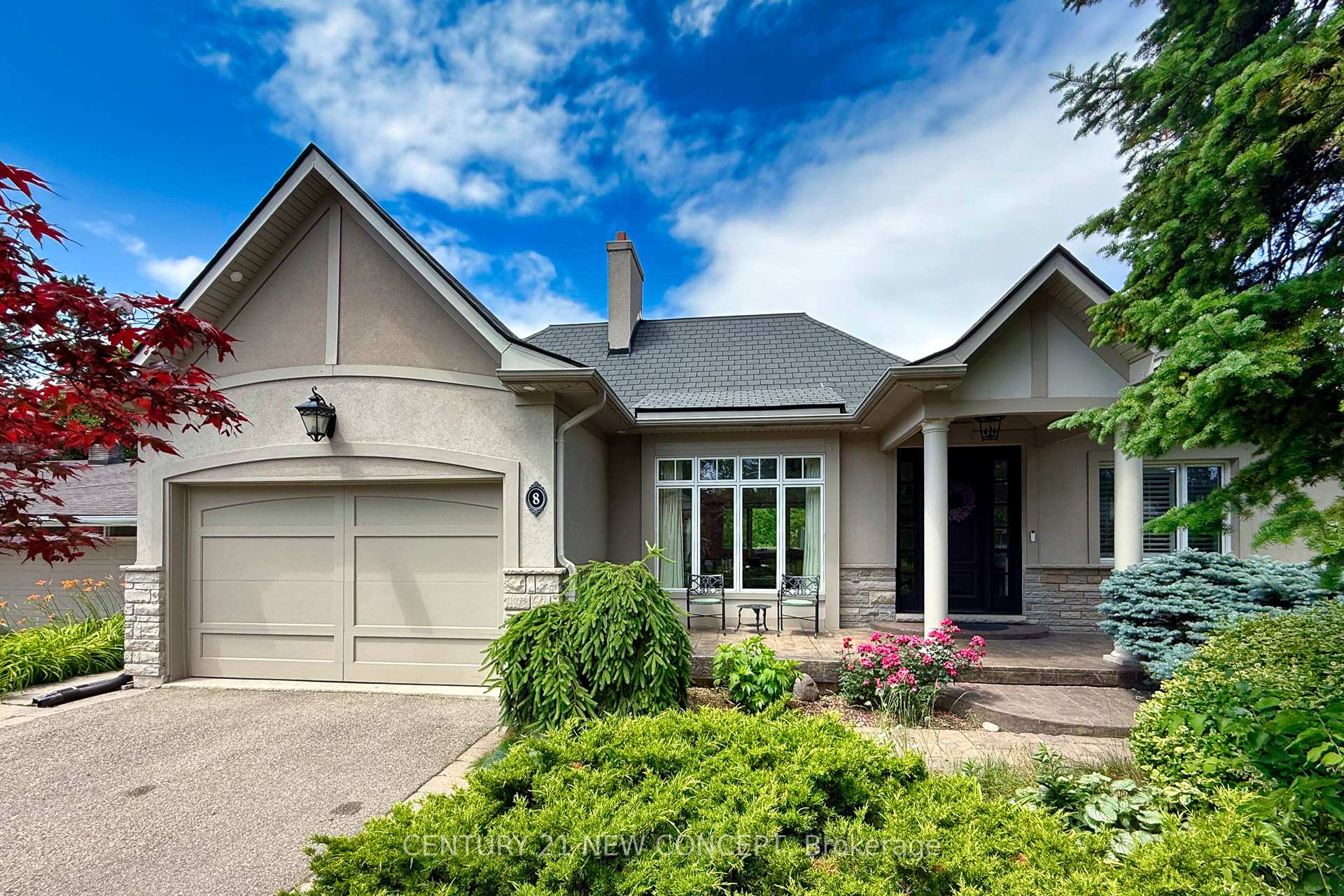 8 Echo Valley Ridge, Toronto, ON M9B 2B3, Toronto W08 — photo 1