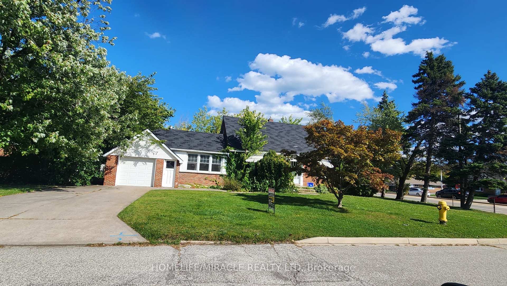 486 Matthew Brady Avenue, Windsor, ON N8S 3J6, Windsor — photo 1