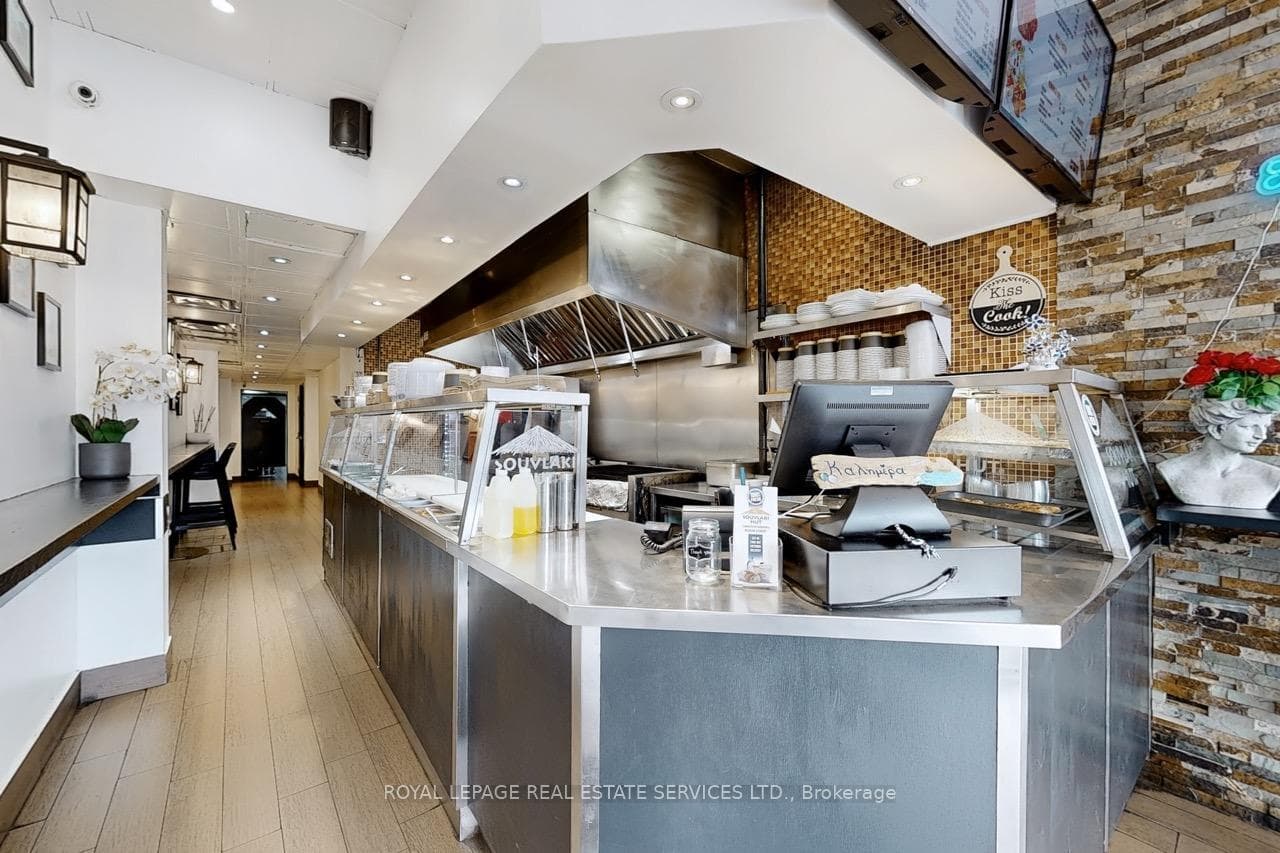 2184 Bloor Street W, Toronto, ON M6S 1N3, Toronto W02 — photo 1