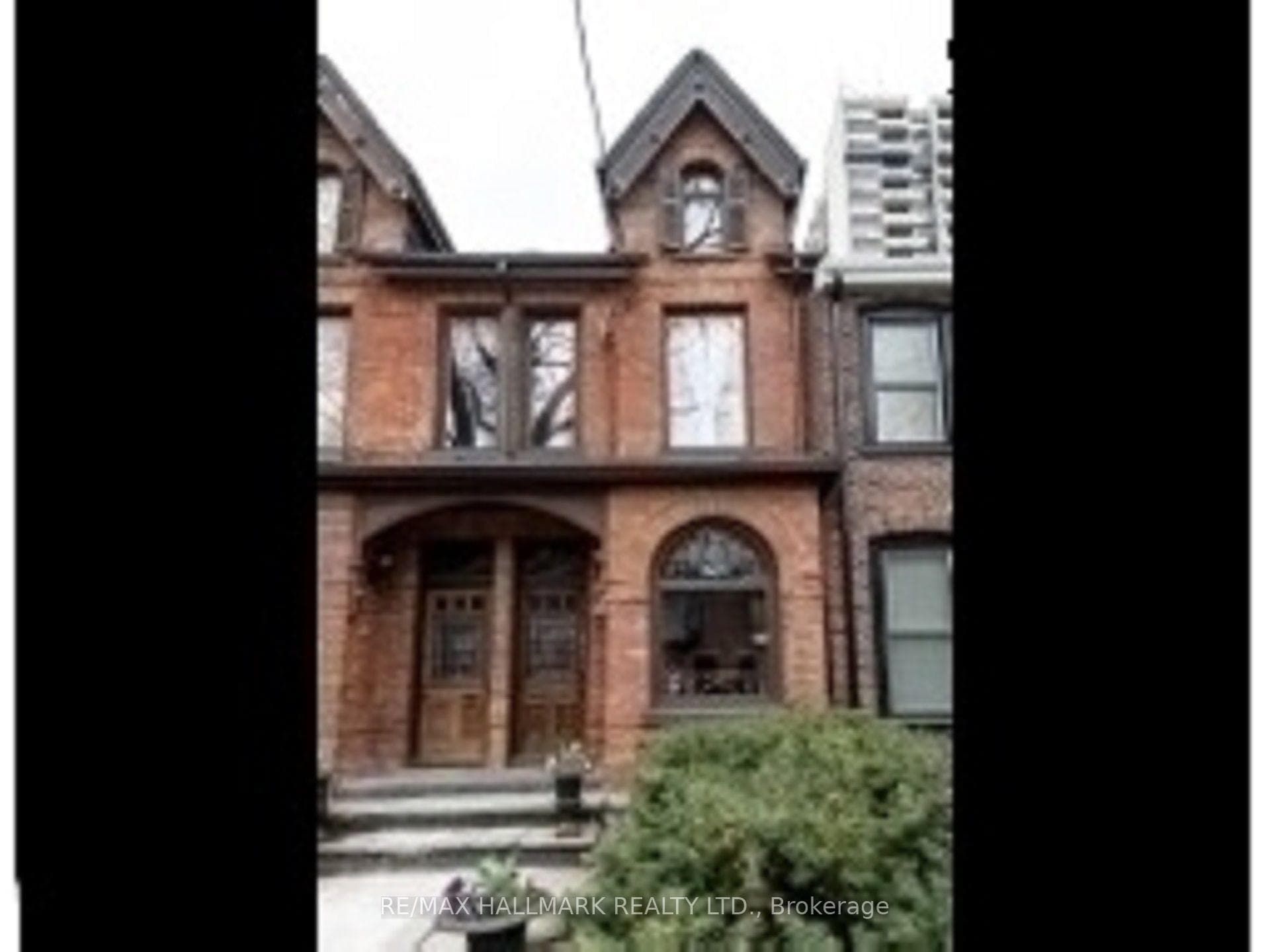 118 Seaton Street, Toronto, ON M5A 2T3, Toronto C08 — photo 1