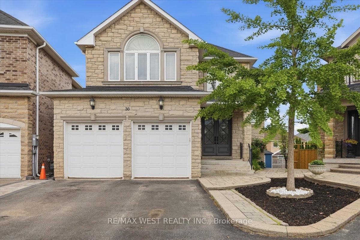 36 Danpatrick Drive, Richmond Hill, ON L4S 2S7, Richmond Hill — photo 1