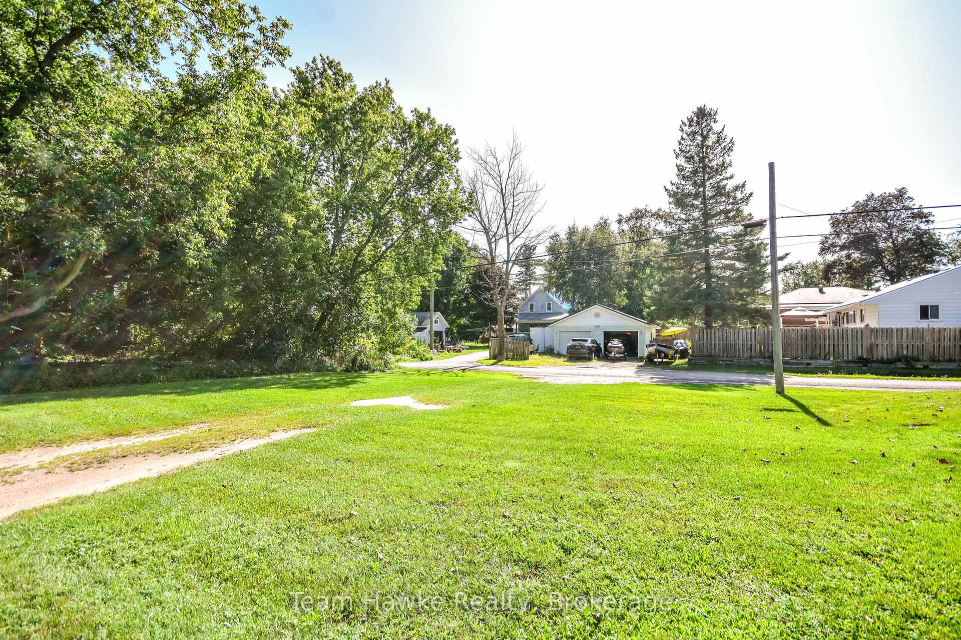25 Lucy Street, Penetanguishene, ON L9M 1K7, Penetanguishene — photo 1